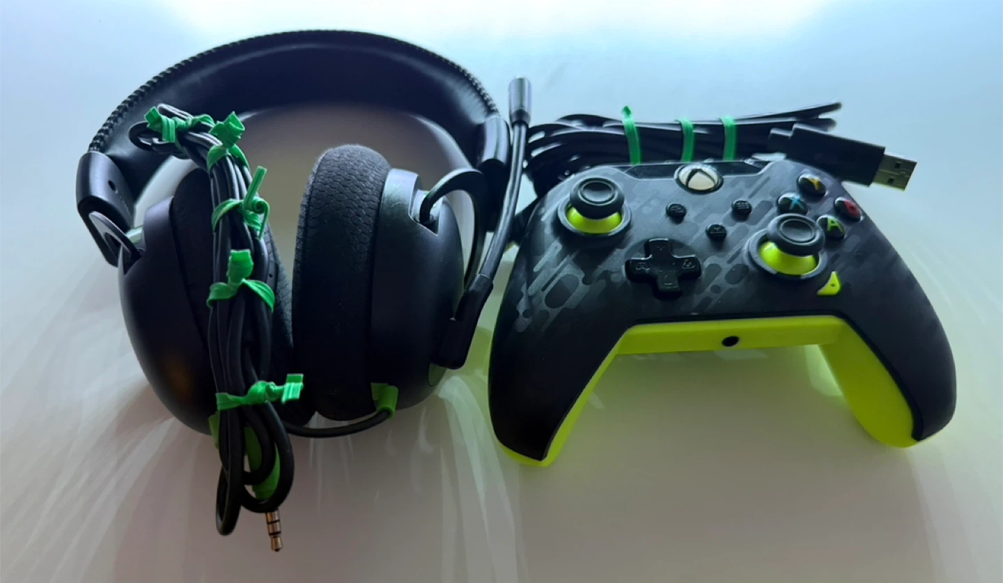 Xbox Controller and Headset - photo 4