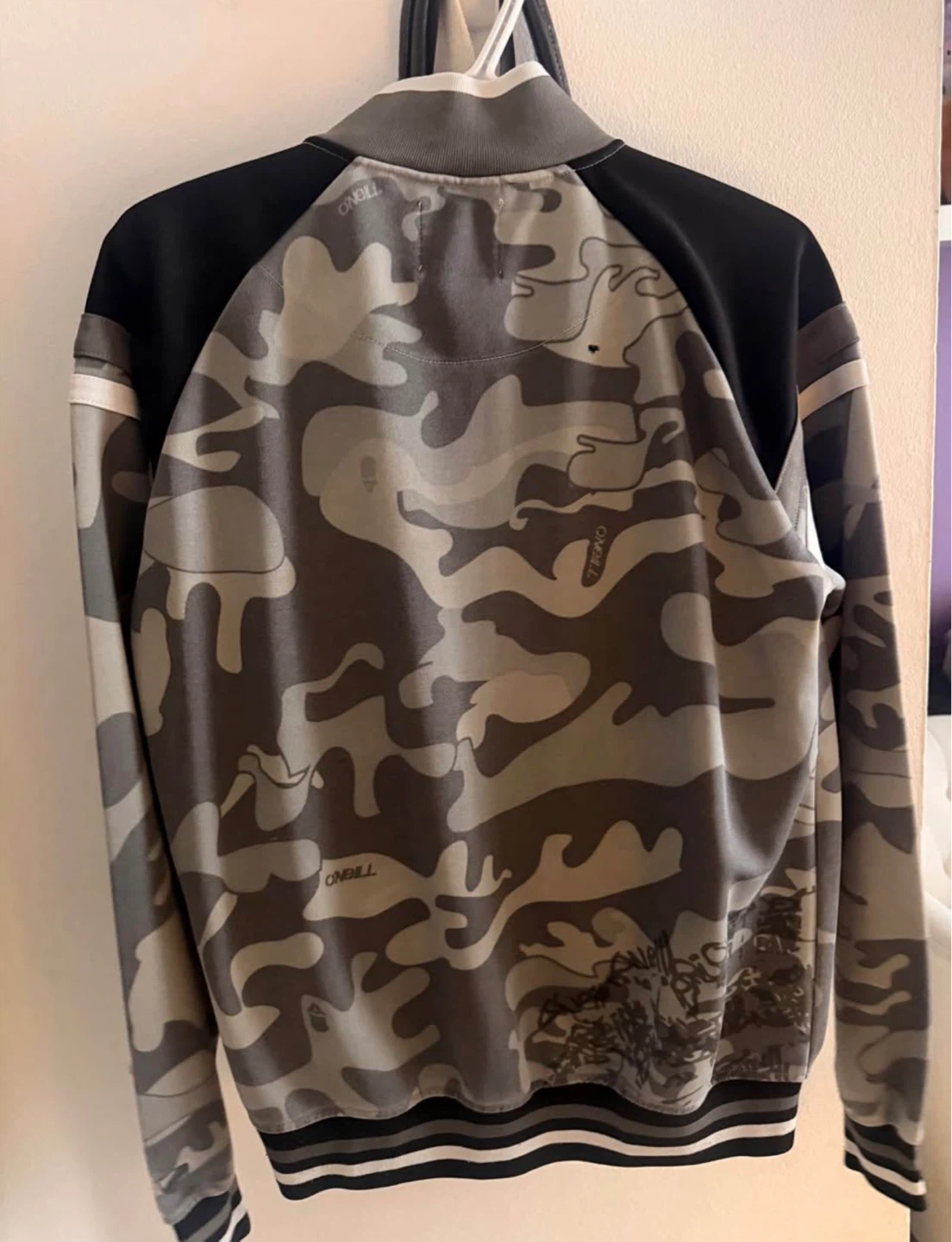 Black camo sweater - photo 2