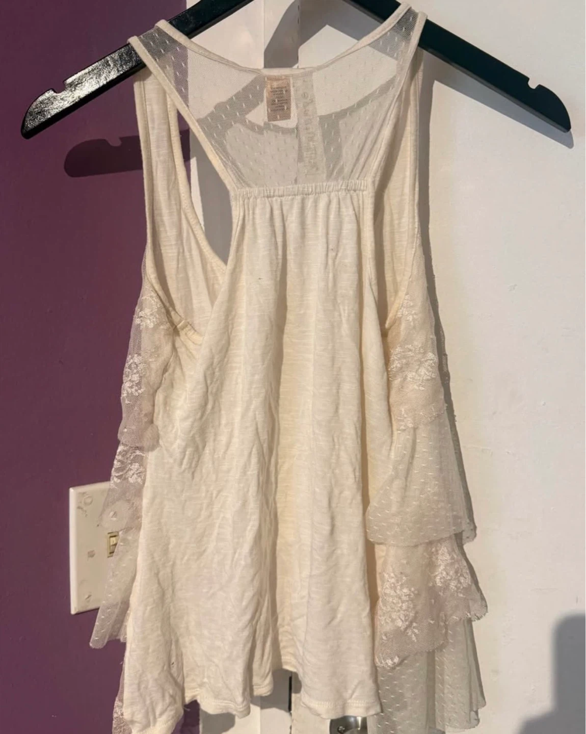 White ruffle lace top - photo 2