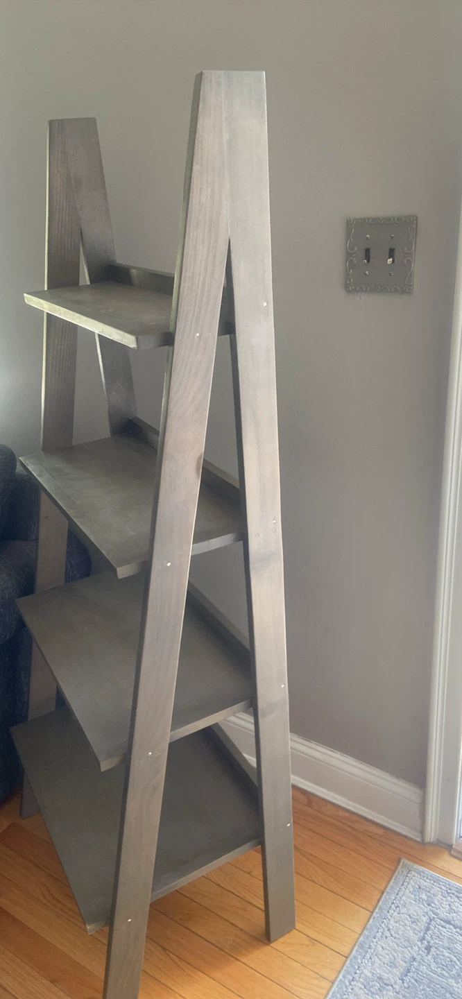 Ladder Bookshelf - photo 2