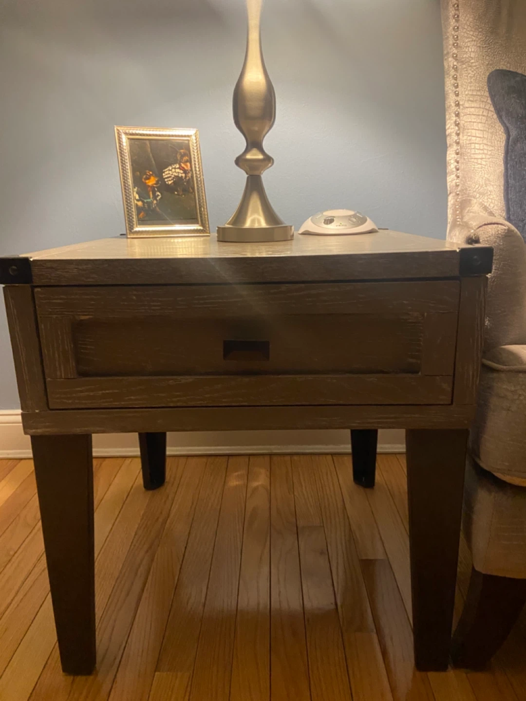 Bobs- 4 Piece Furniture Set - photo 3