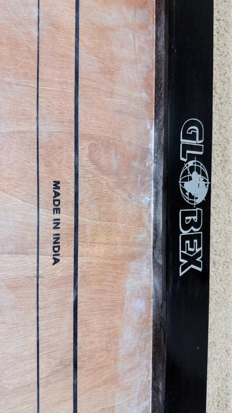 🏆 Brand New Large Carrom Board Set - photo 4