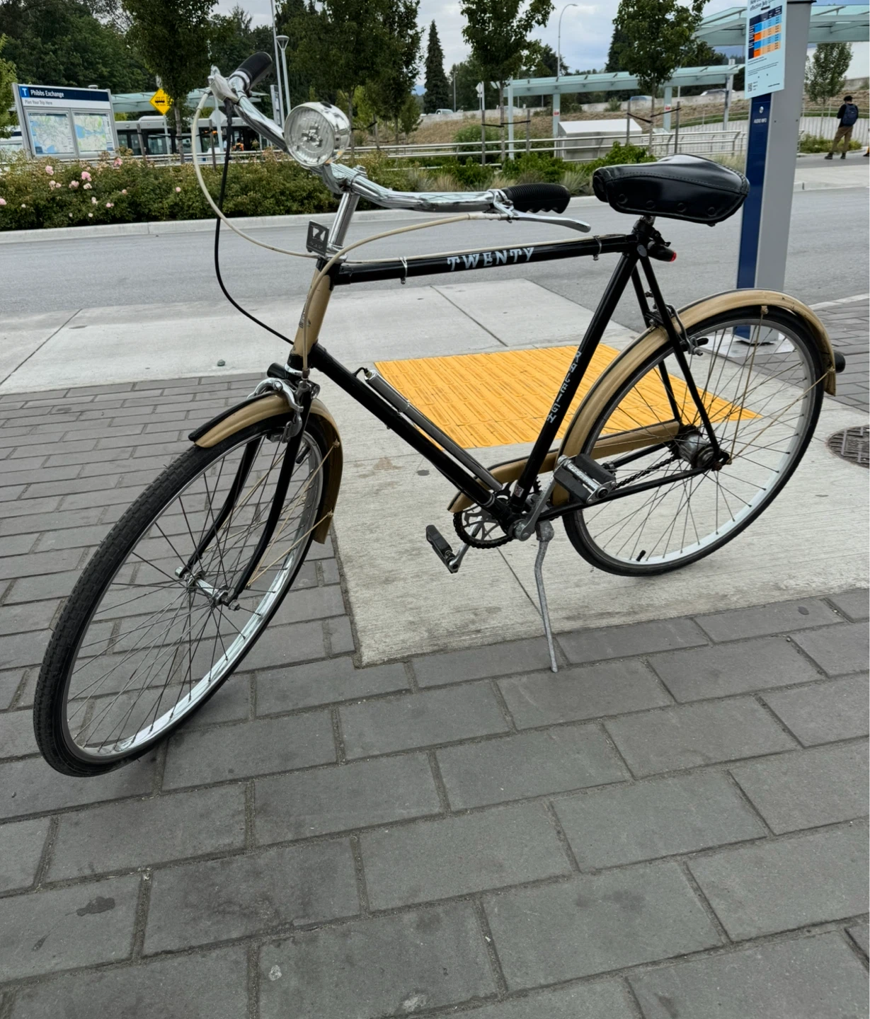 Twenty Cruiser Bicycle