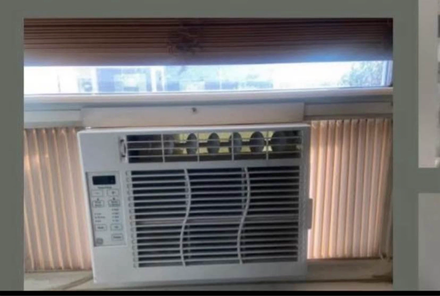 GE Window Air Conditioner