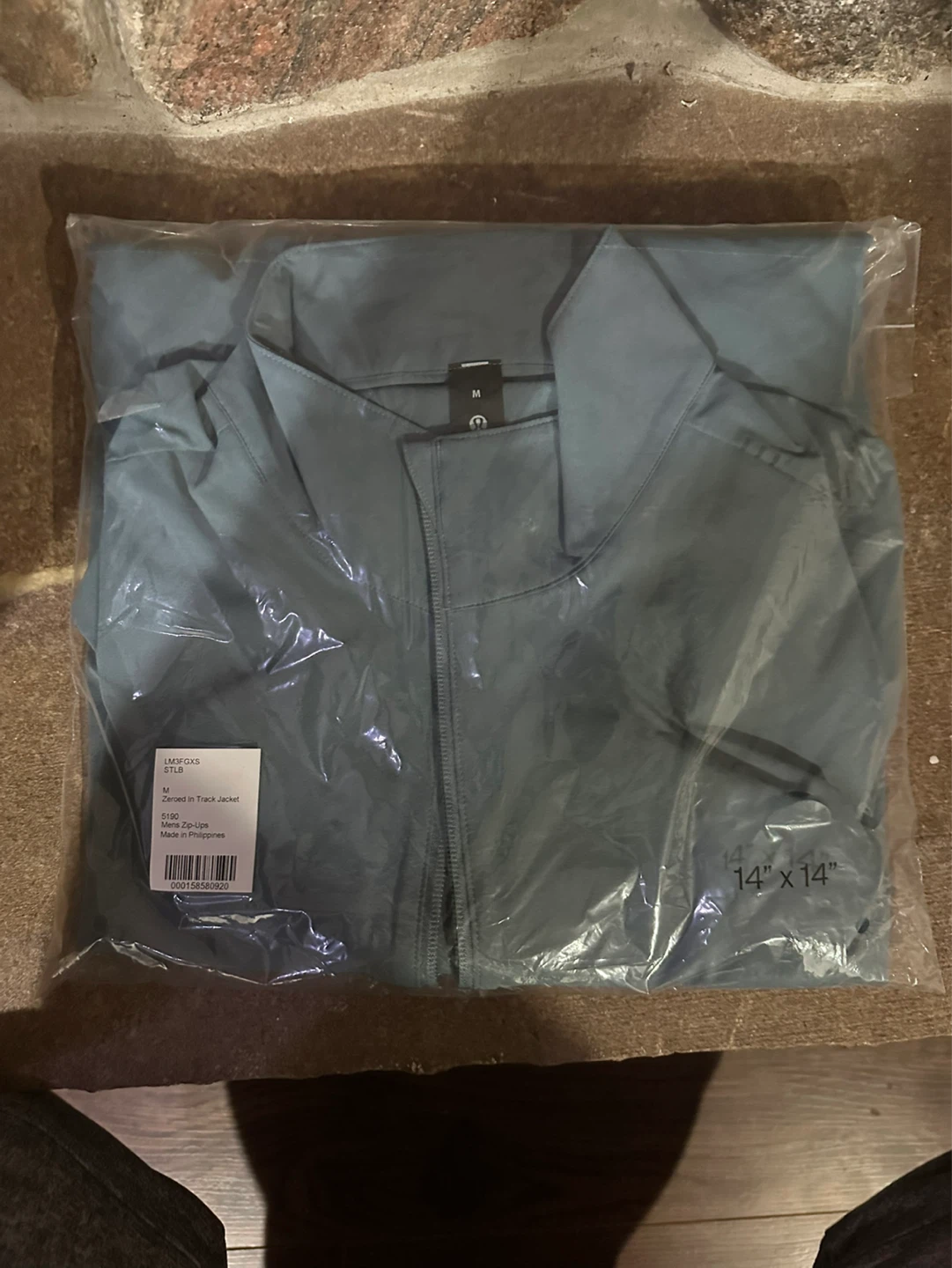 Lululemon Zeroed In Track Jacket - Size M - photo 3