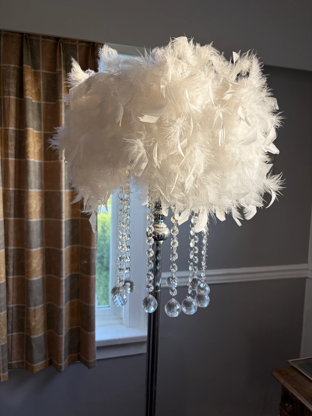 White Feather Crystal Floor Lamp - photo 2
