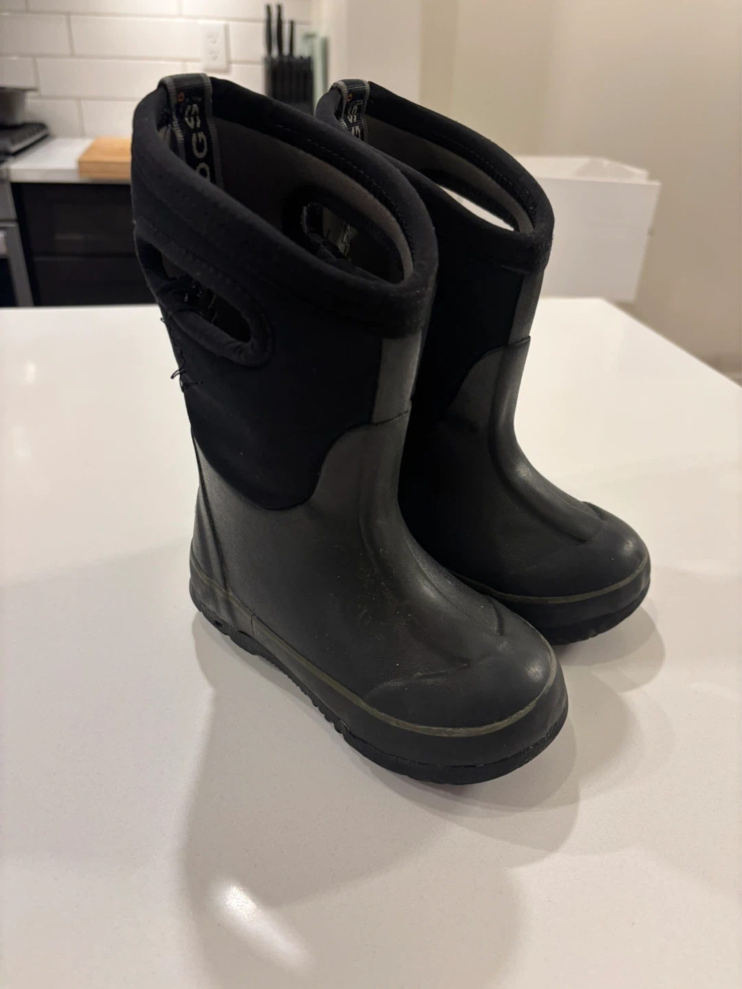 Bogs Classic High Handles Infant Size 8 Boots For Sale