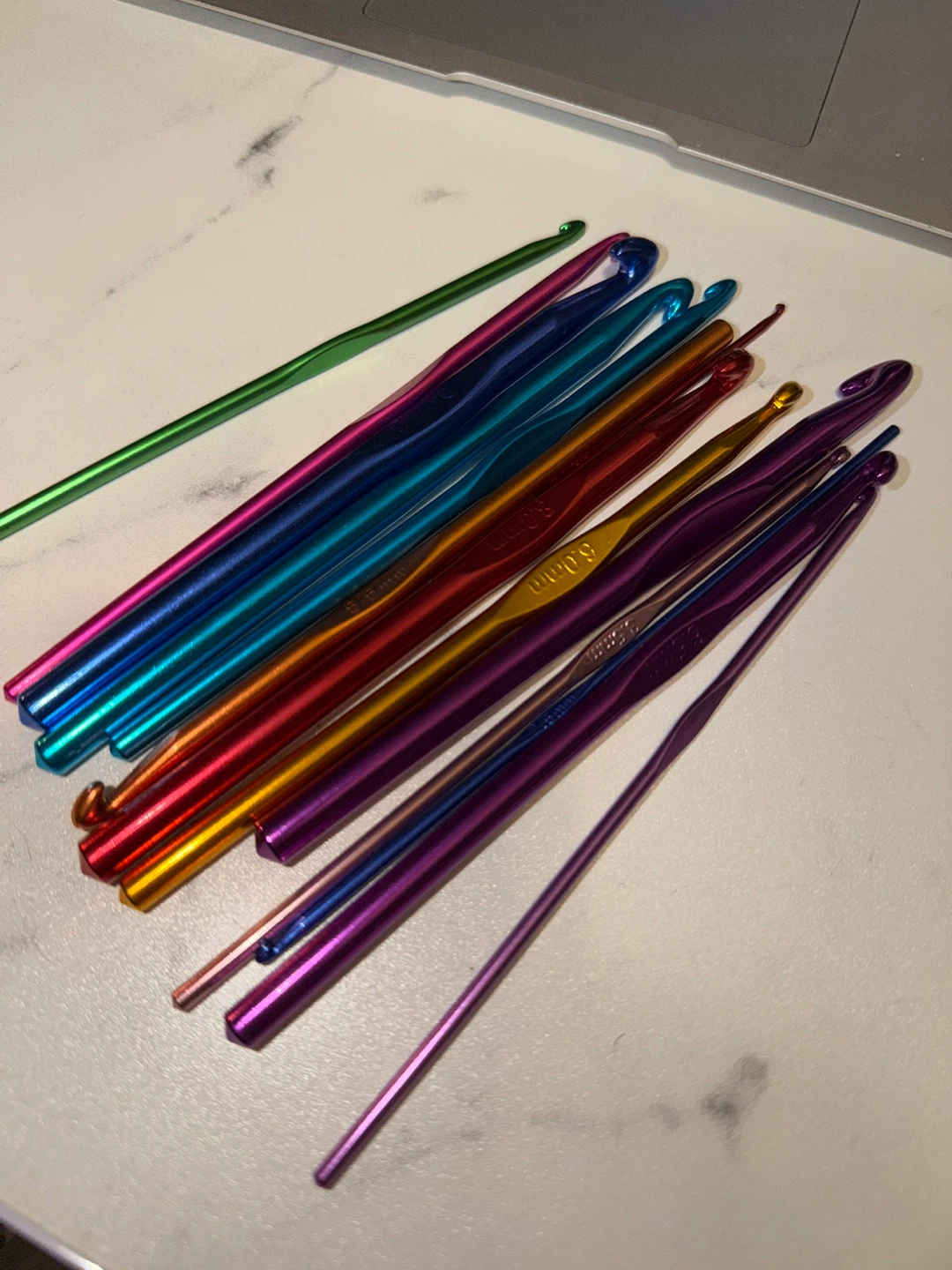 14-Piece Crochet Hook Set - photo 2