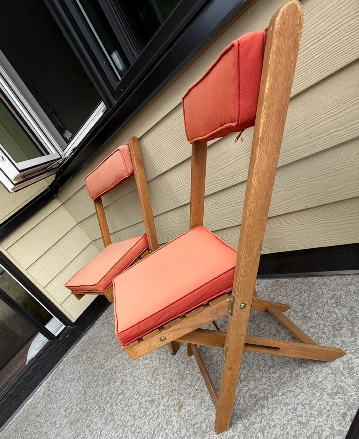 Wooden Folding Chairs with Orange Cushions