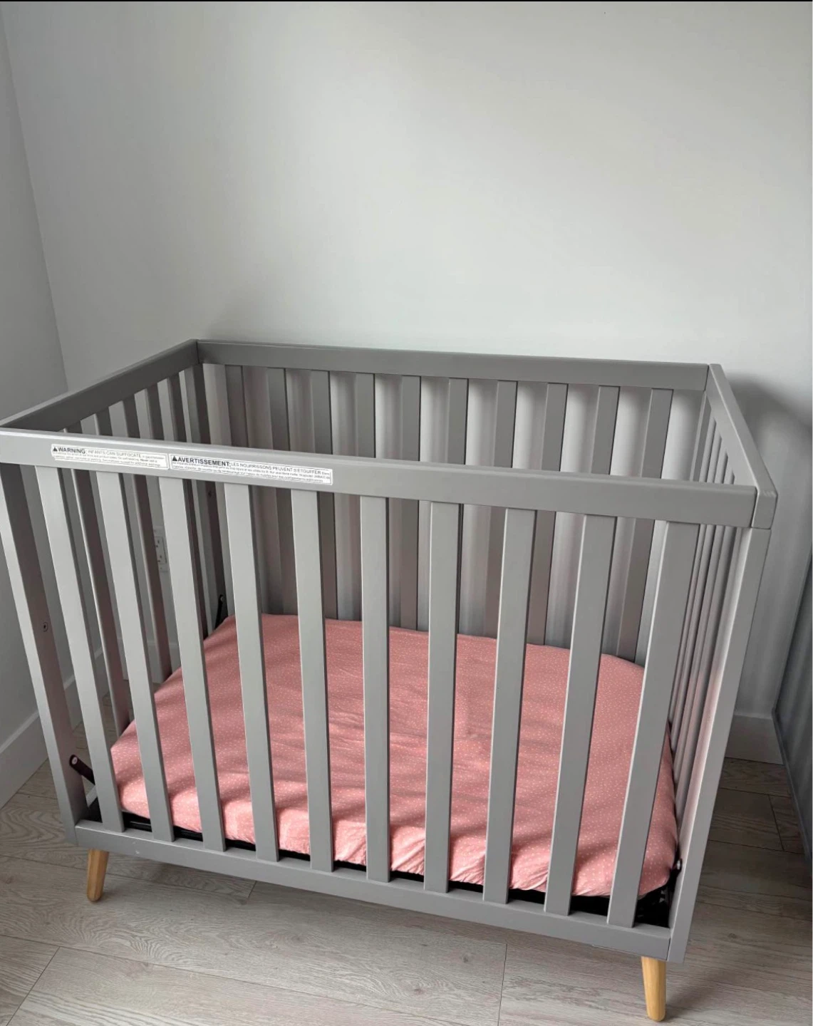 Delta Children Mini Crib