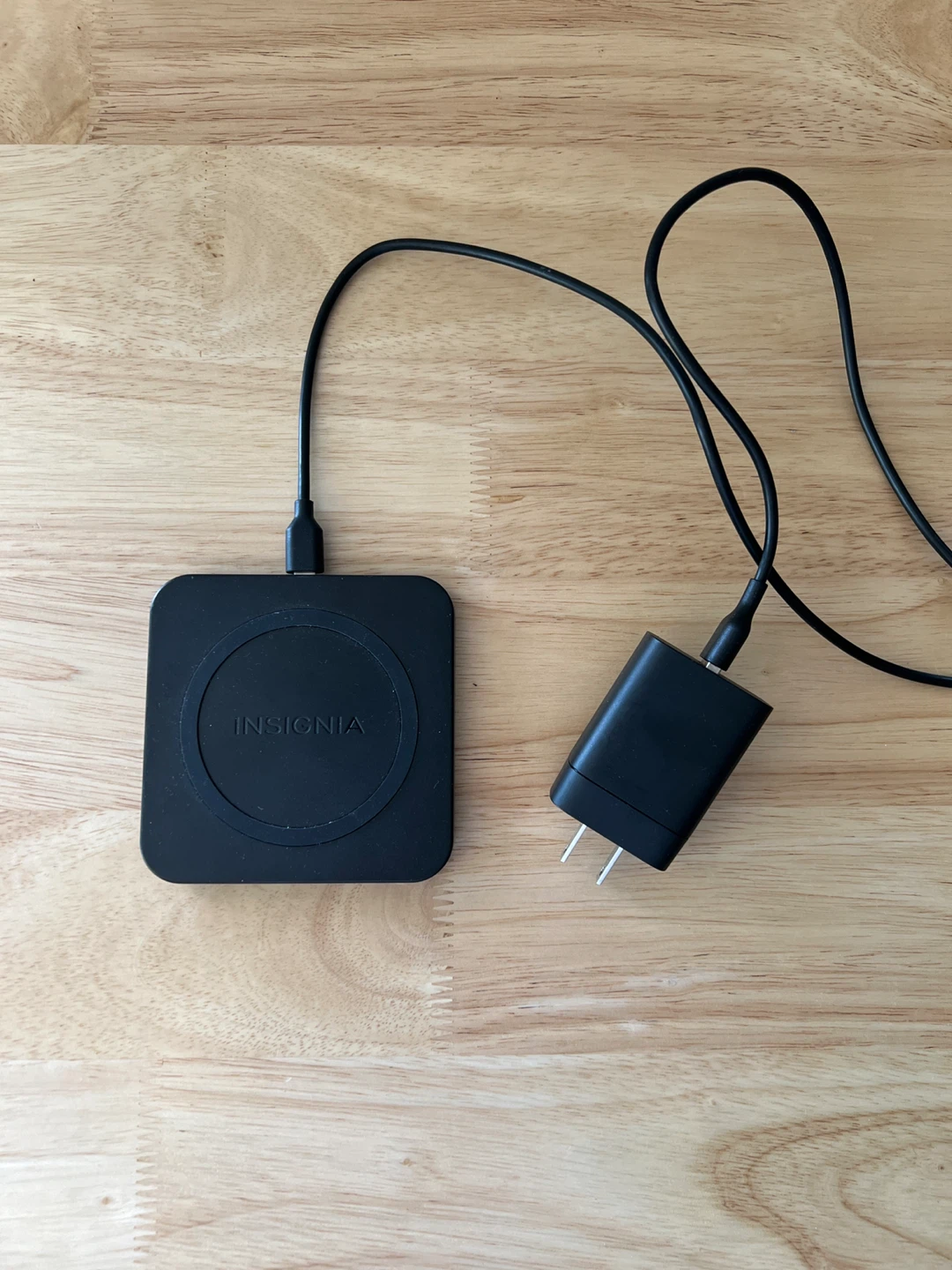 Insignia Wireless Charger