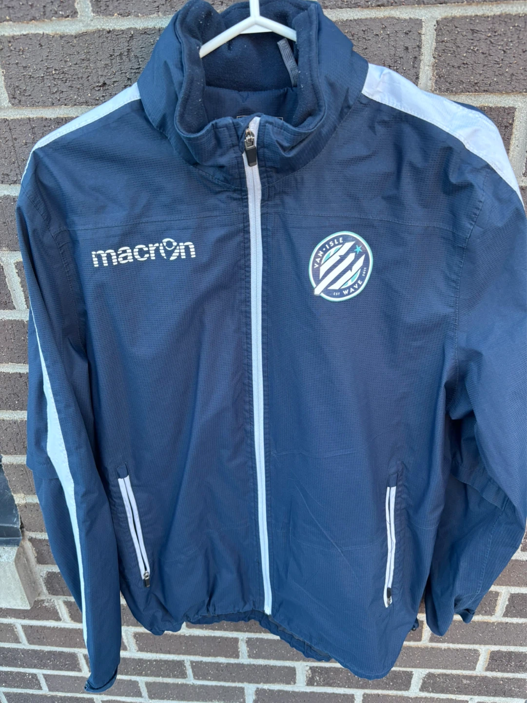 Macron Van Isle Wave Jacket