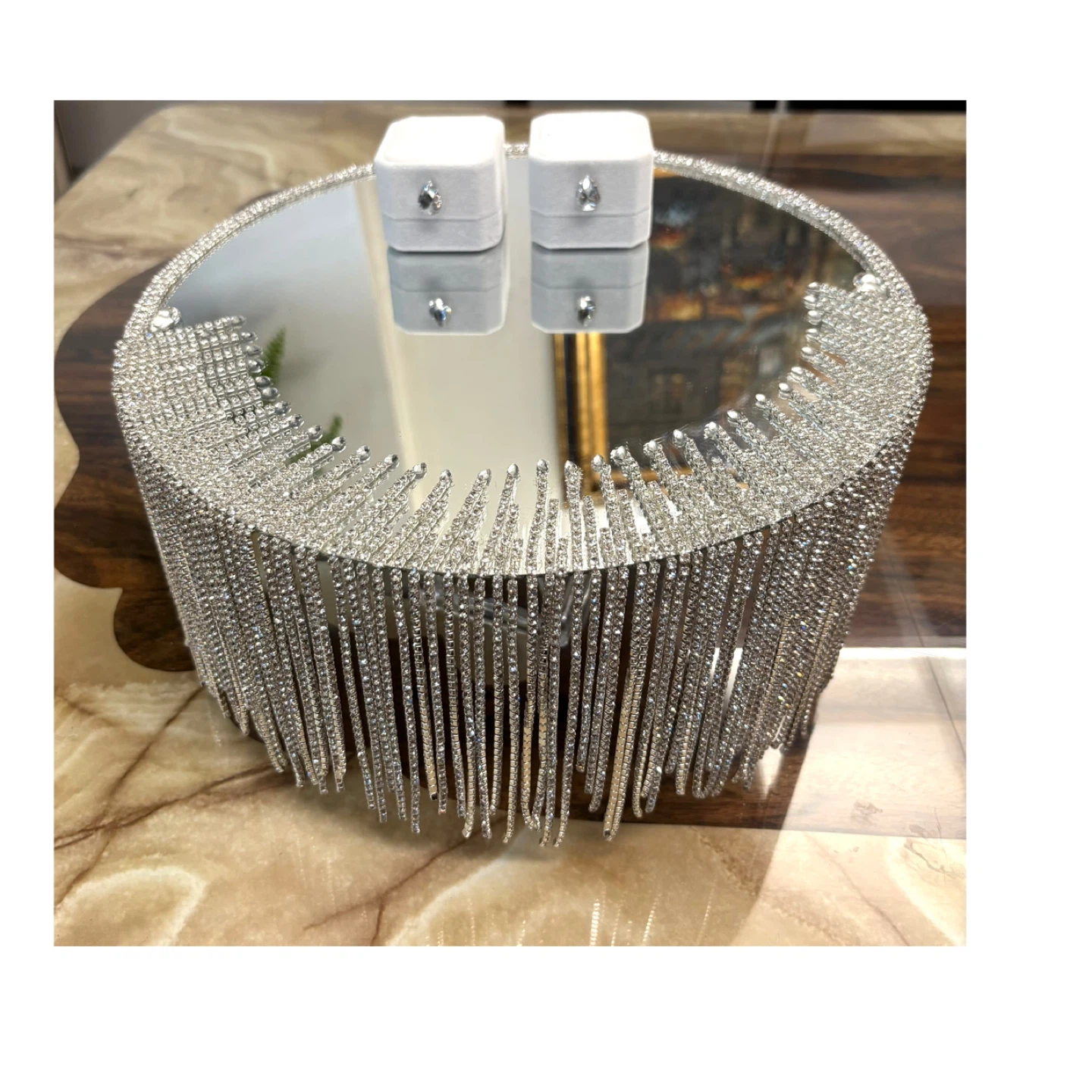 Round Mirror tray with silver rhinestones