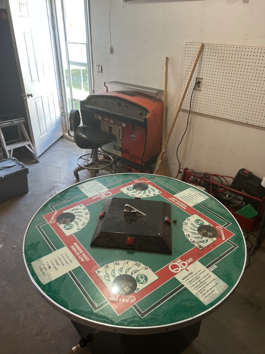 Valley Poker/Card Table - photo 2