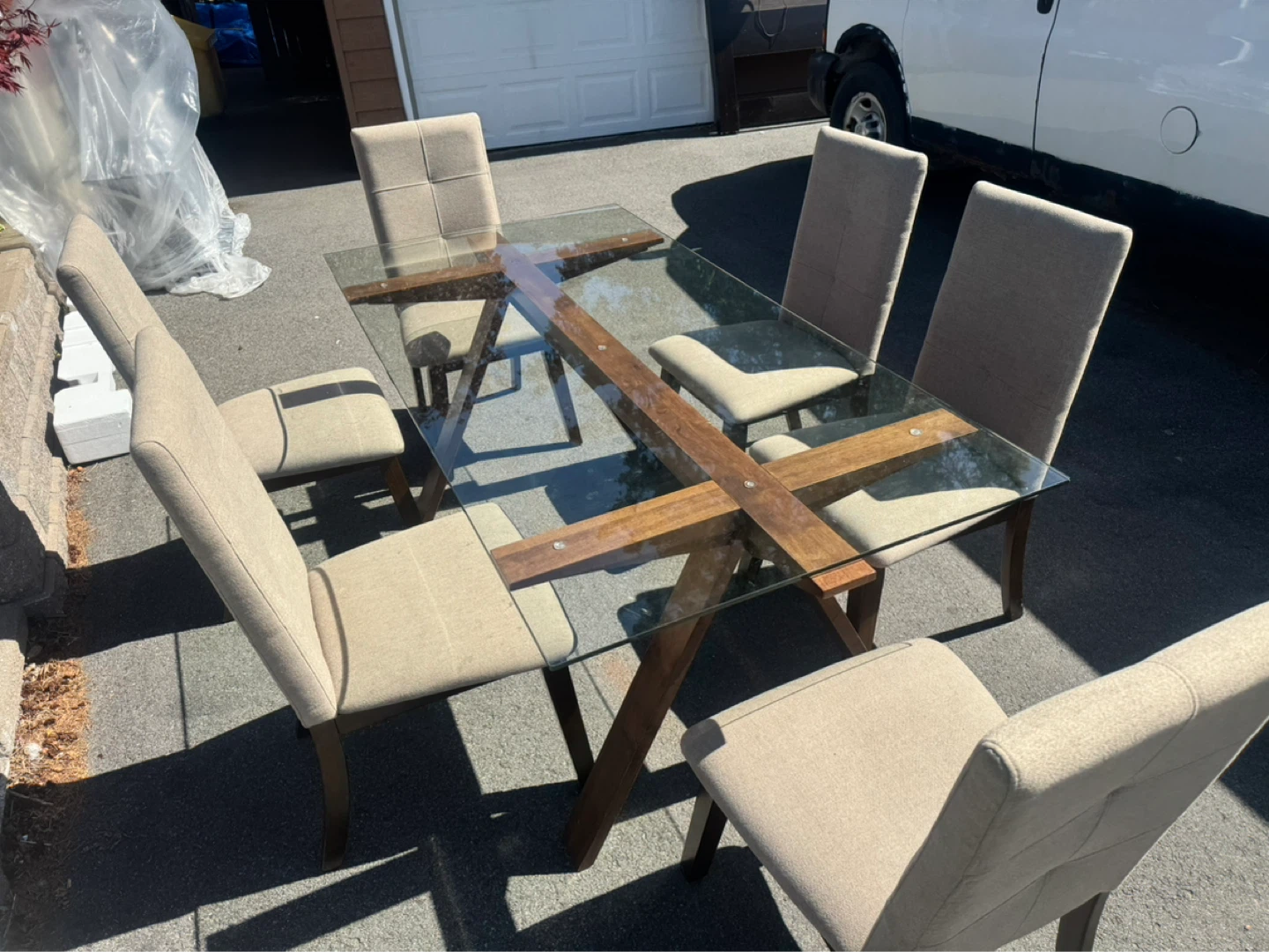 Glass Top Dining Table with 6 Chairs - photo 3