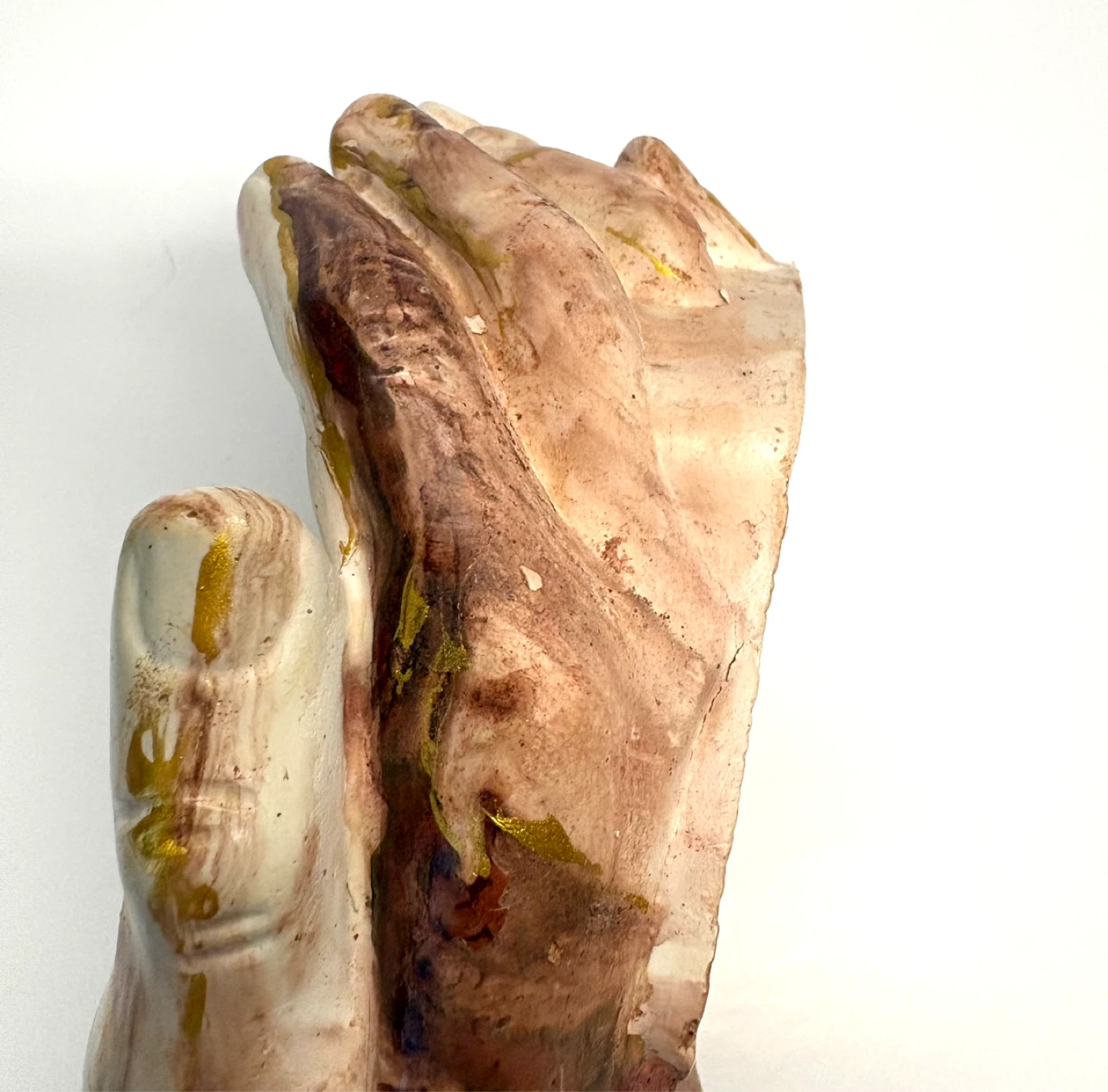 Hands cupped sculpture brown marble with gold - photo 5