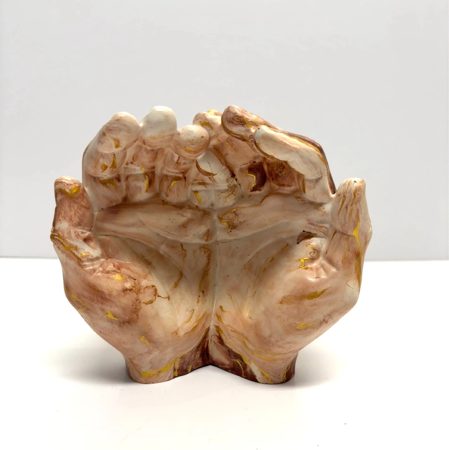 Hands cupped sculpture brown marble with gold - photo 2