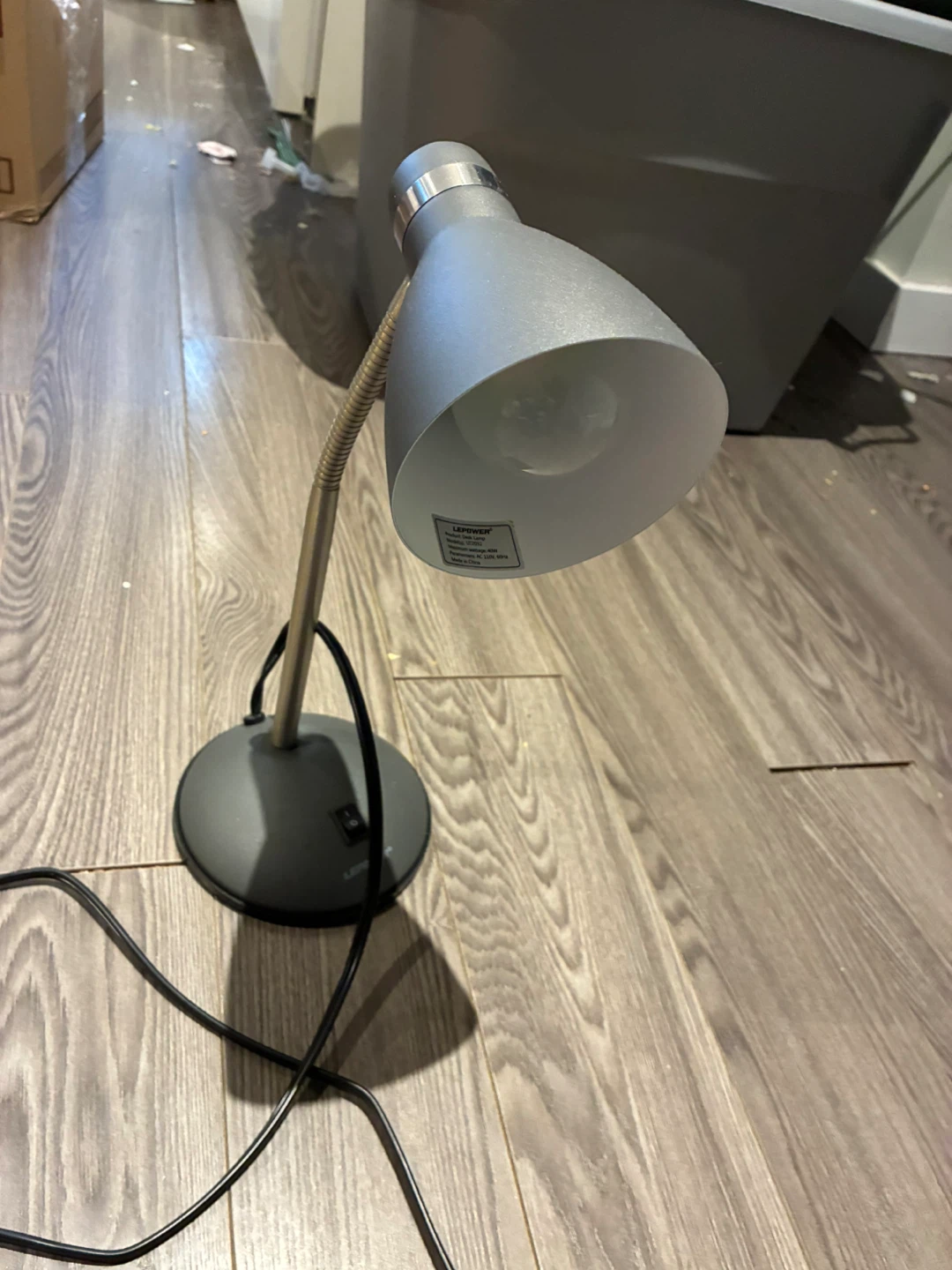 LEPOWER Silver Desk Lamp