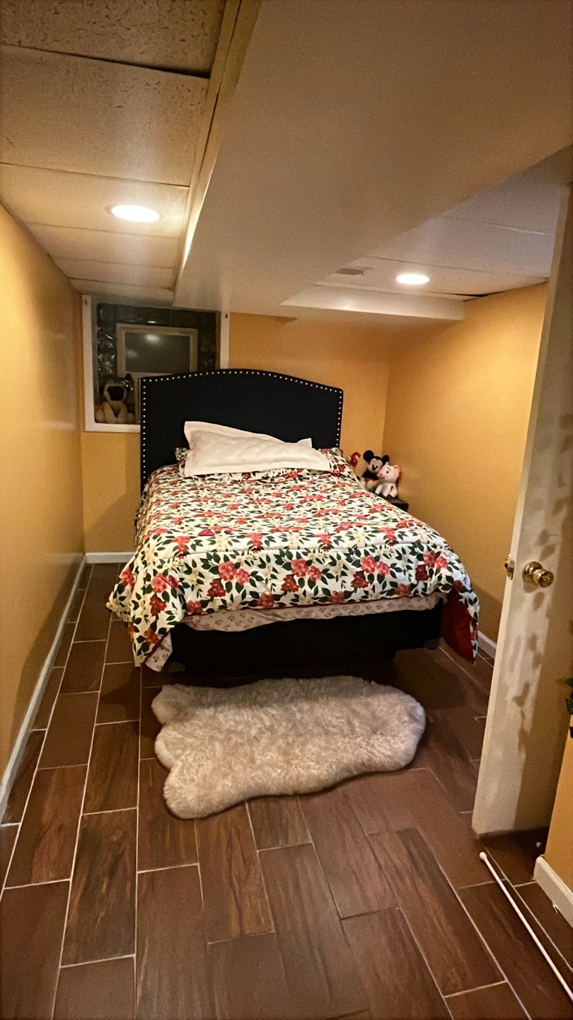 Navy Blue Tufted Headboard Bed Frame & matrees zize full - photo 2