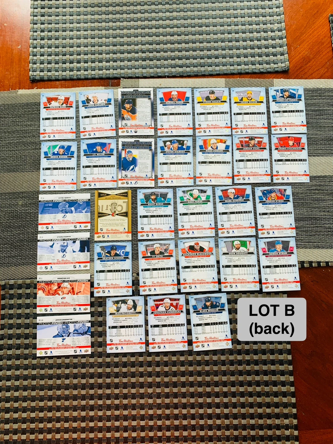 Lot of Tim Hortons Upper Deck Hockey Trading Cards 2021-22 - photo 5