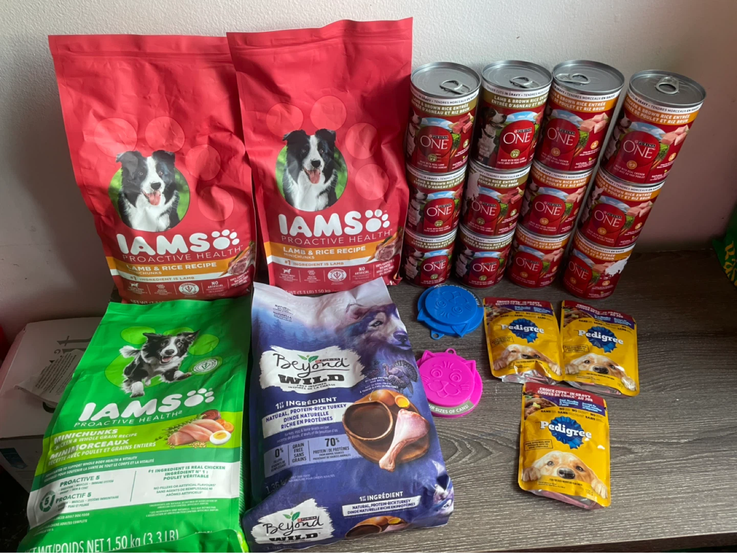 Brand New Dog Food Lot (Wet & Dry)