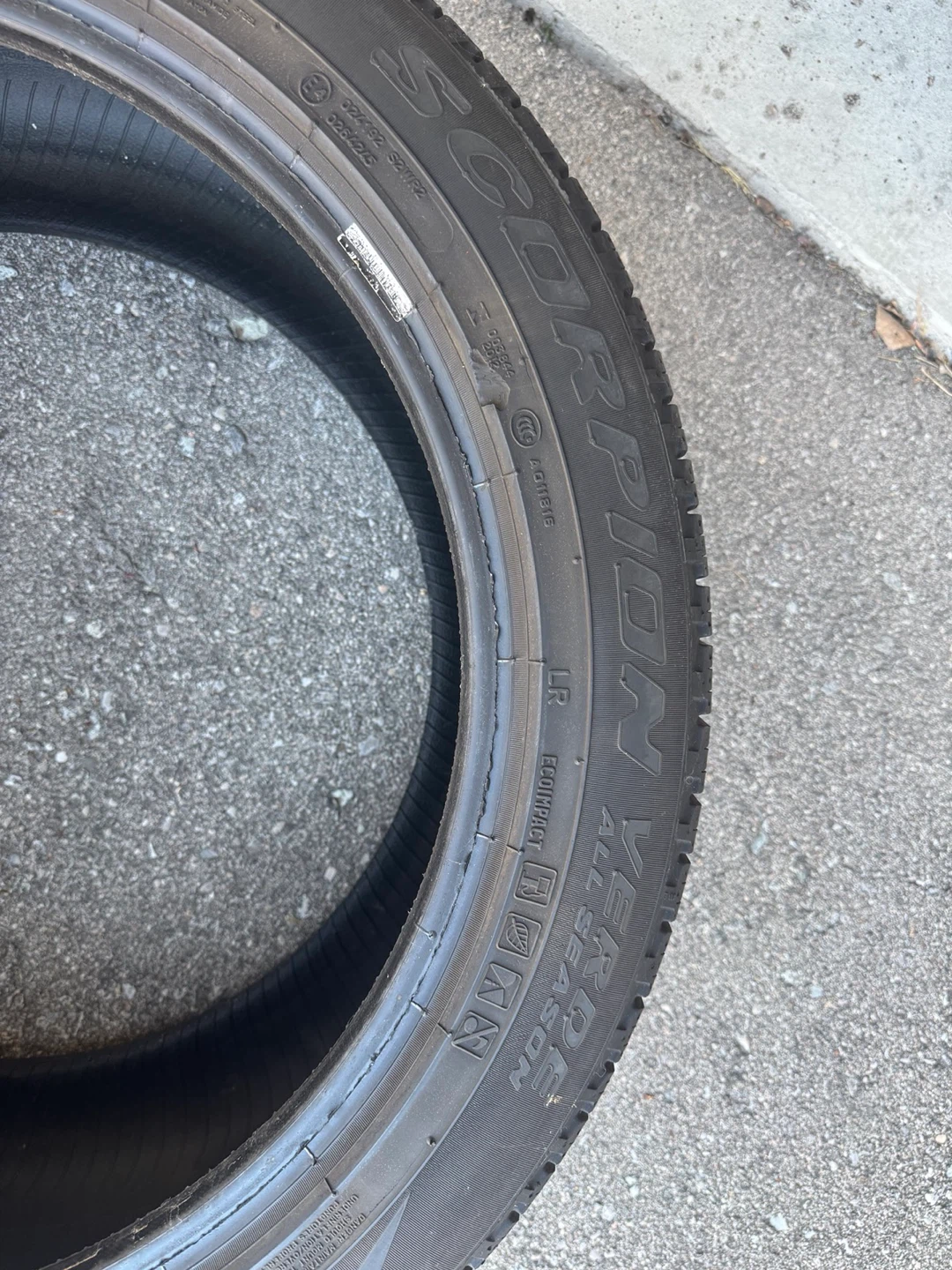 Pirelli Scorpion Verde All Season Tire (Land Rover) - photo 2