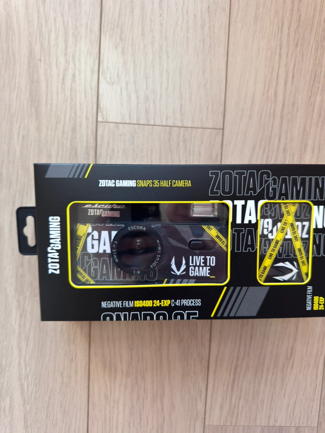 Escura Snaps 35 Half Camera with Zotac Logo - photo 2