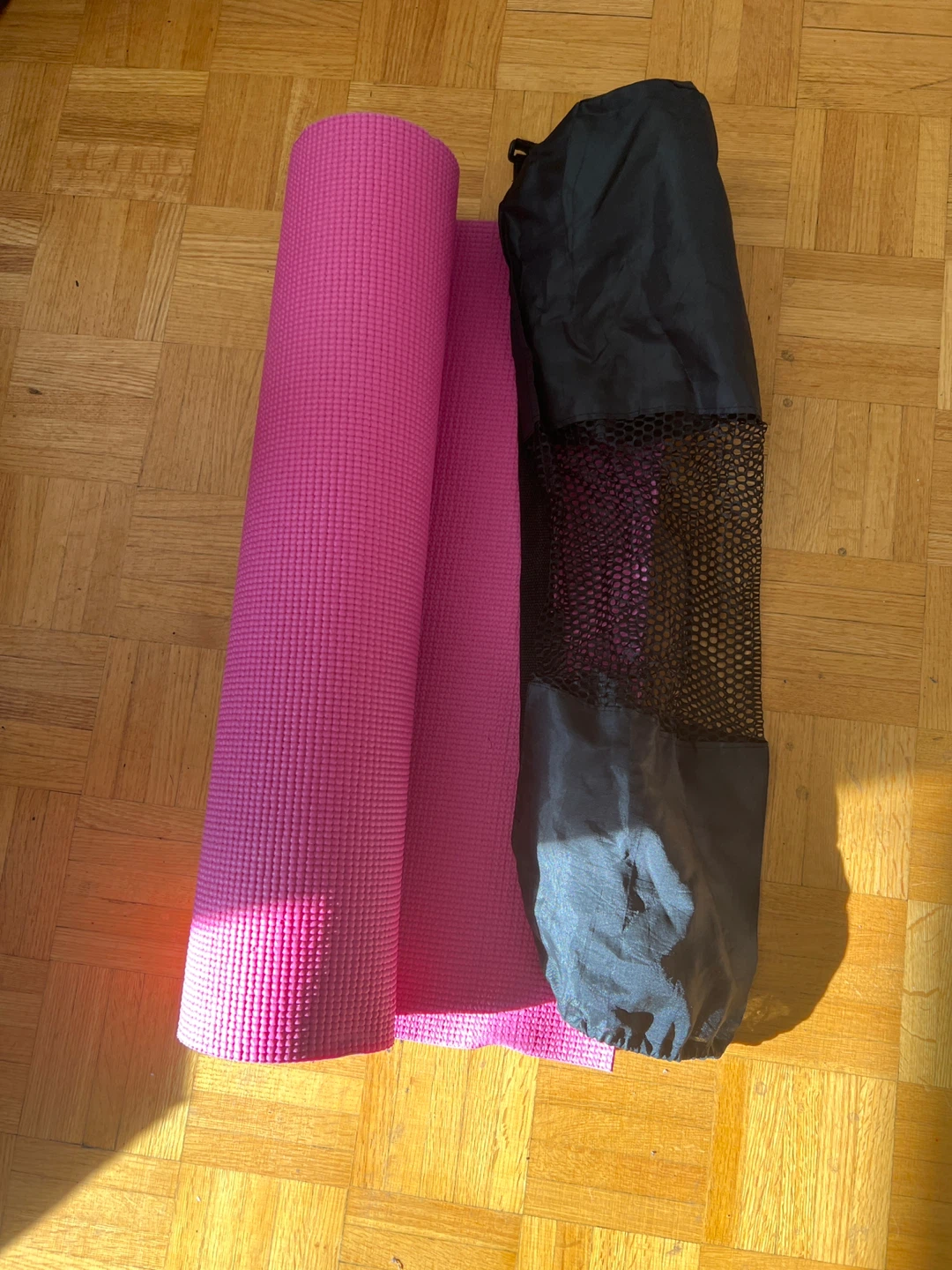 Doorway Pull-Up Bar, Yoga Mat, and Dumbbells Set - photo 4