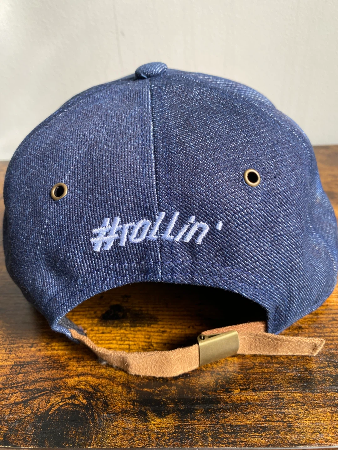 Denim and Brown Blunt Rolling Hand SnapBack Cap - photo 3