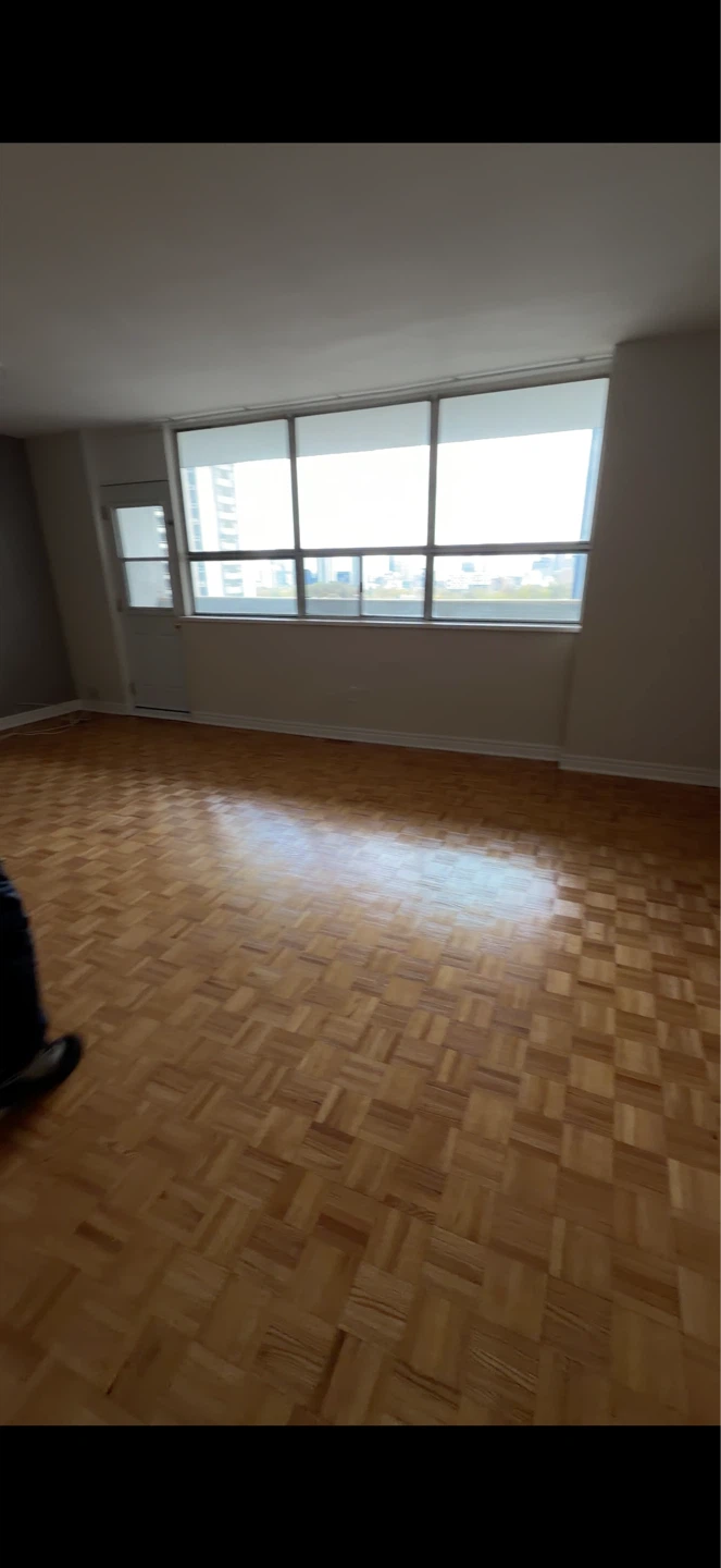 3 bedroom apartment one bedroom is for rent - photo 2