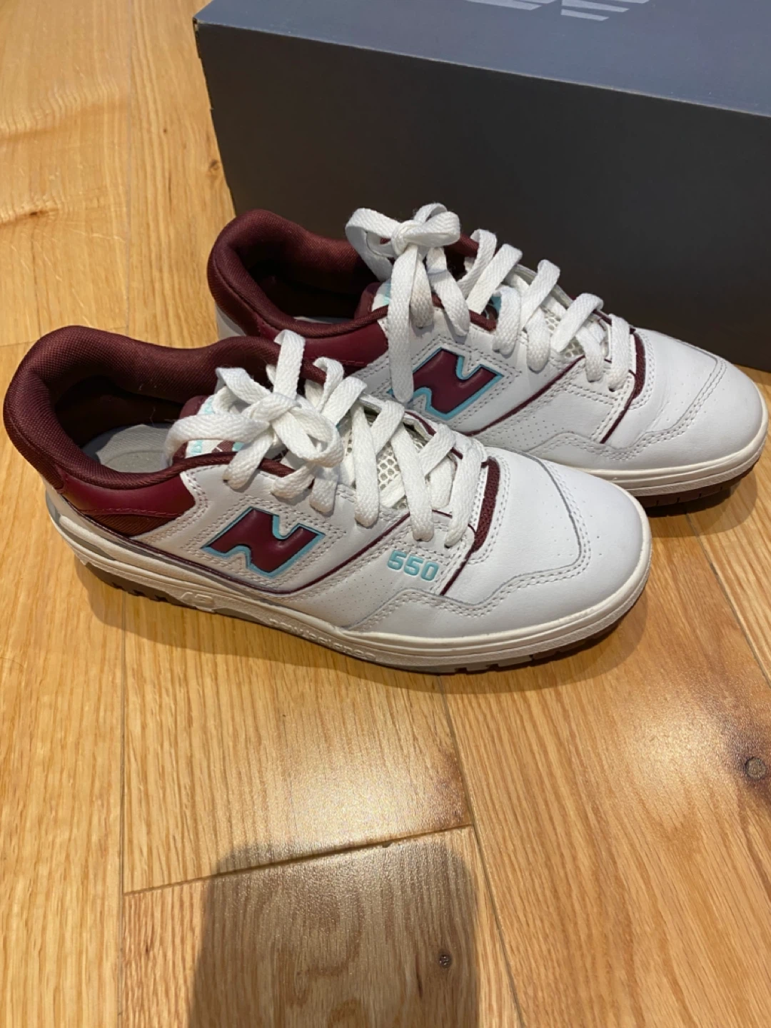 New Balance 550 White Burgundy Size 5.5 women