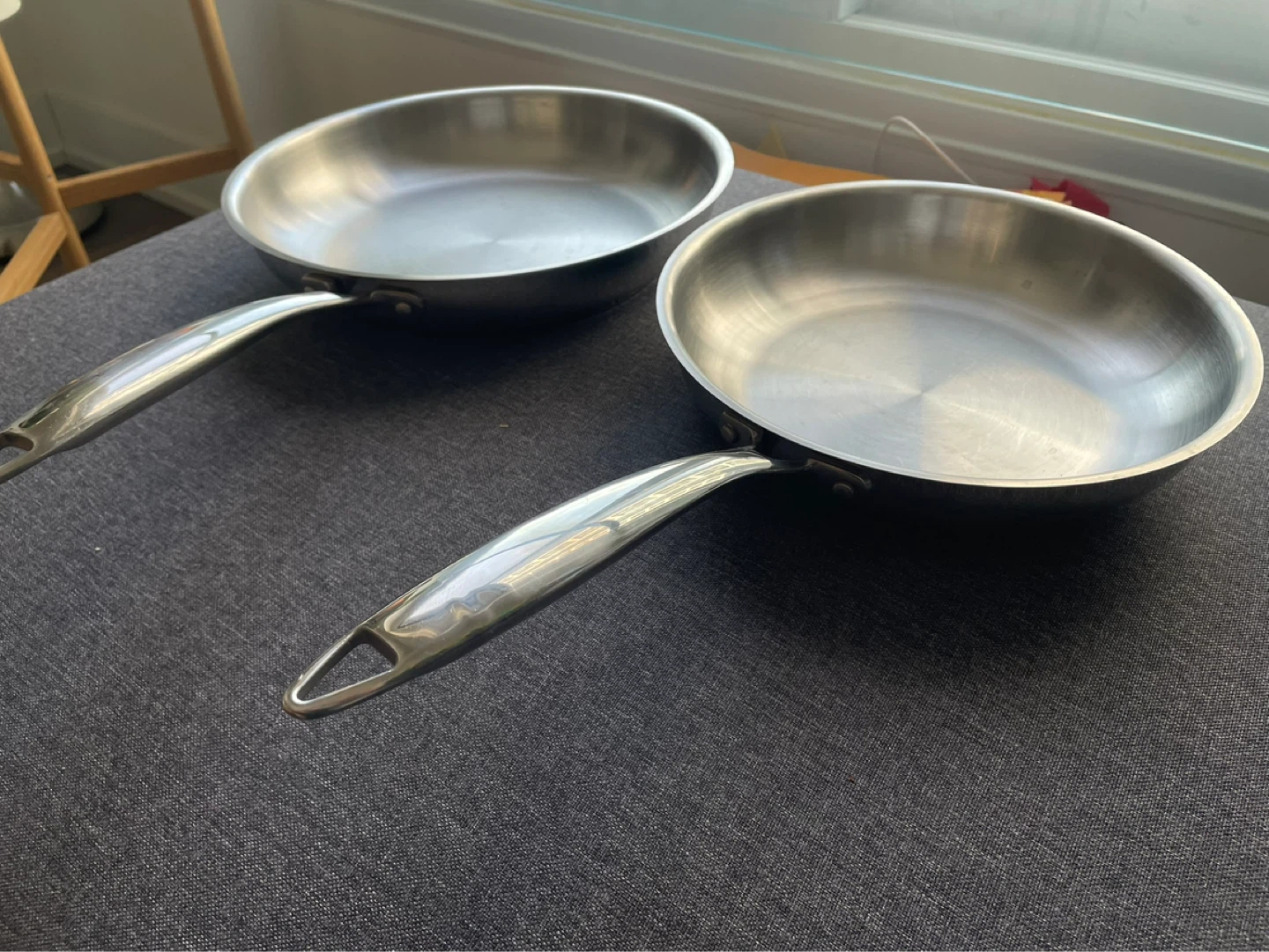 2 Stainless Steel Pans Made in Canada