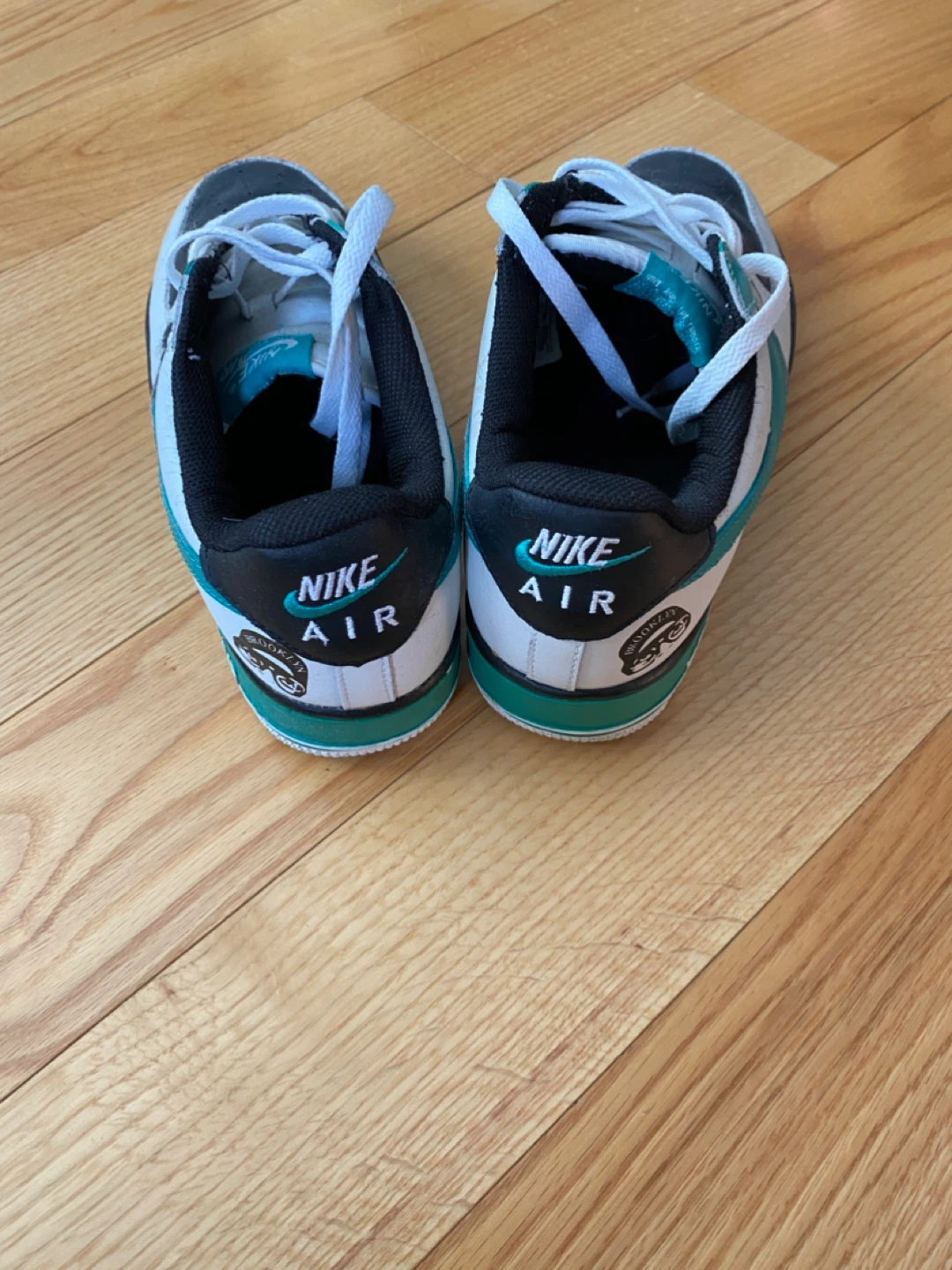 Nike Air Force 1 Sneakers