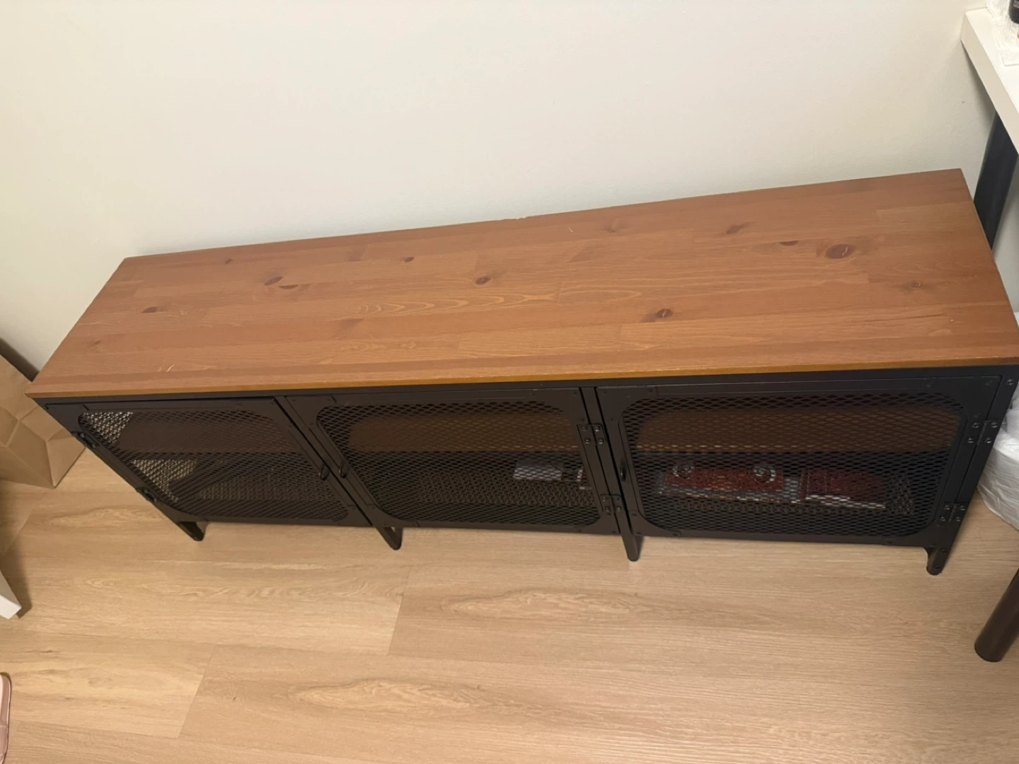 IKEA TV Bench - photo 3