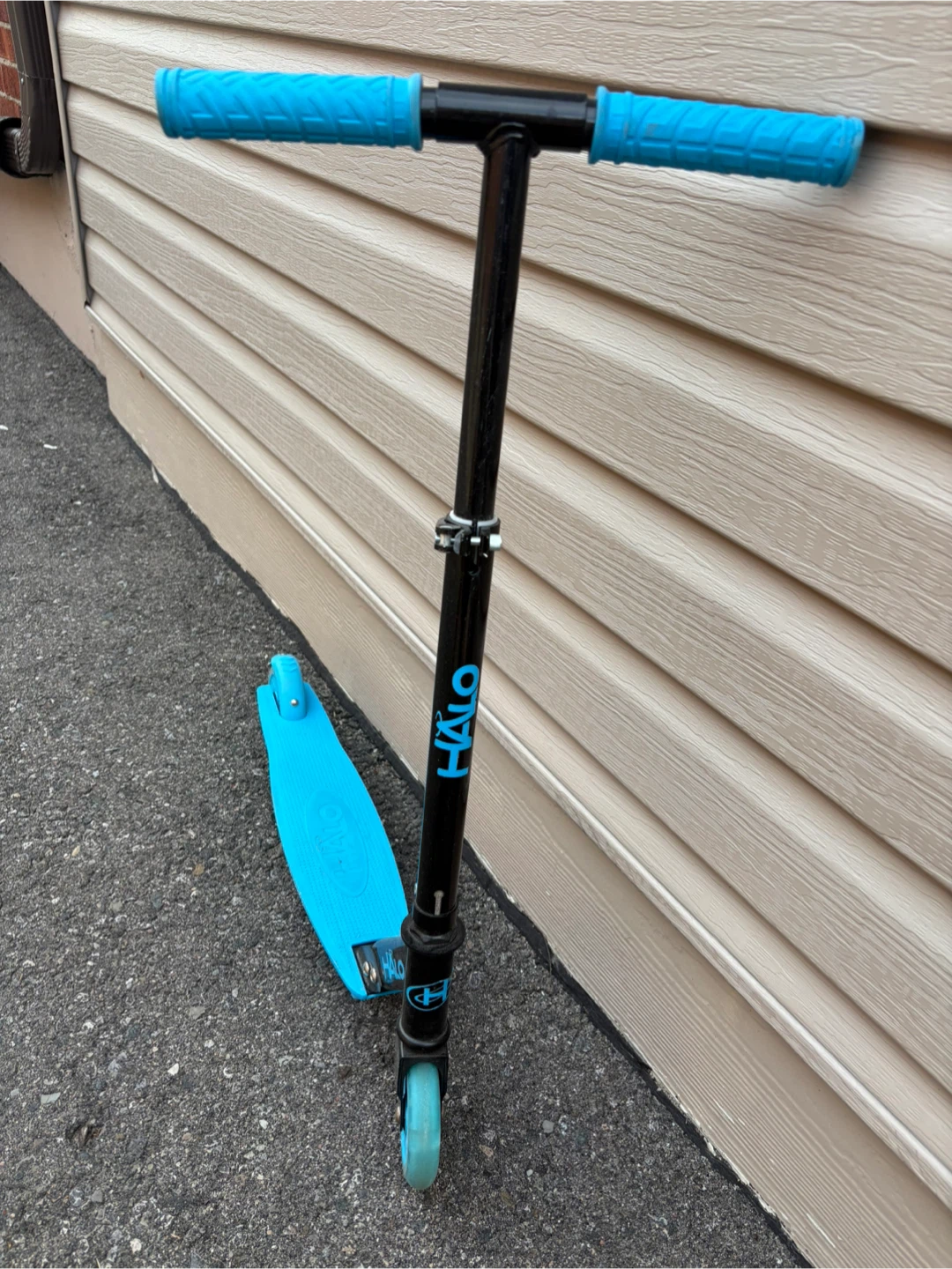 Kids Halo scooter