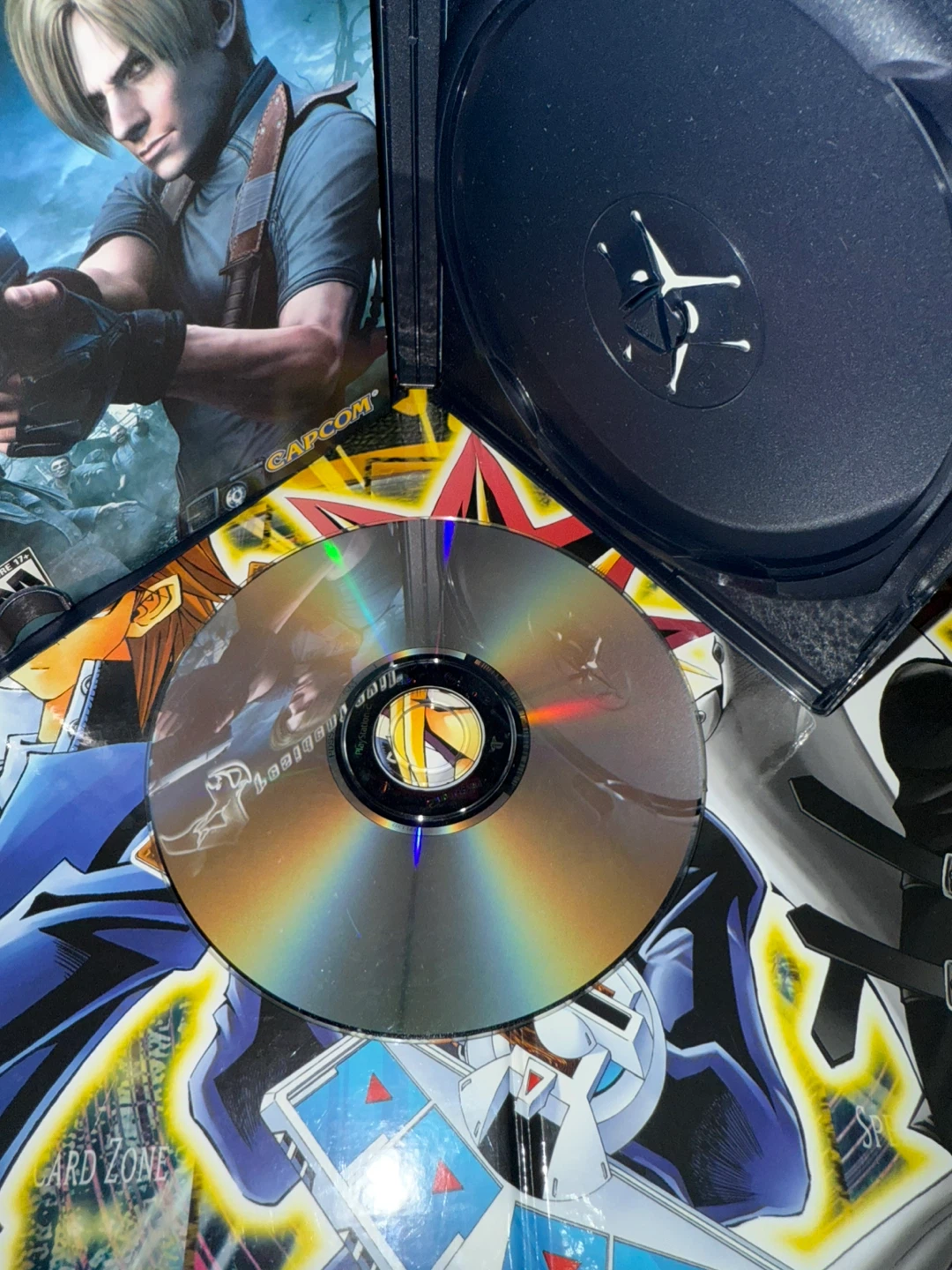 Resident Evil 4 PlayStation 2 "Greatest Hits" Edition - photo 3