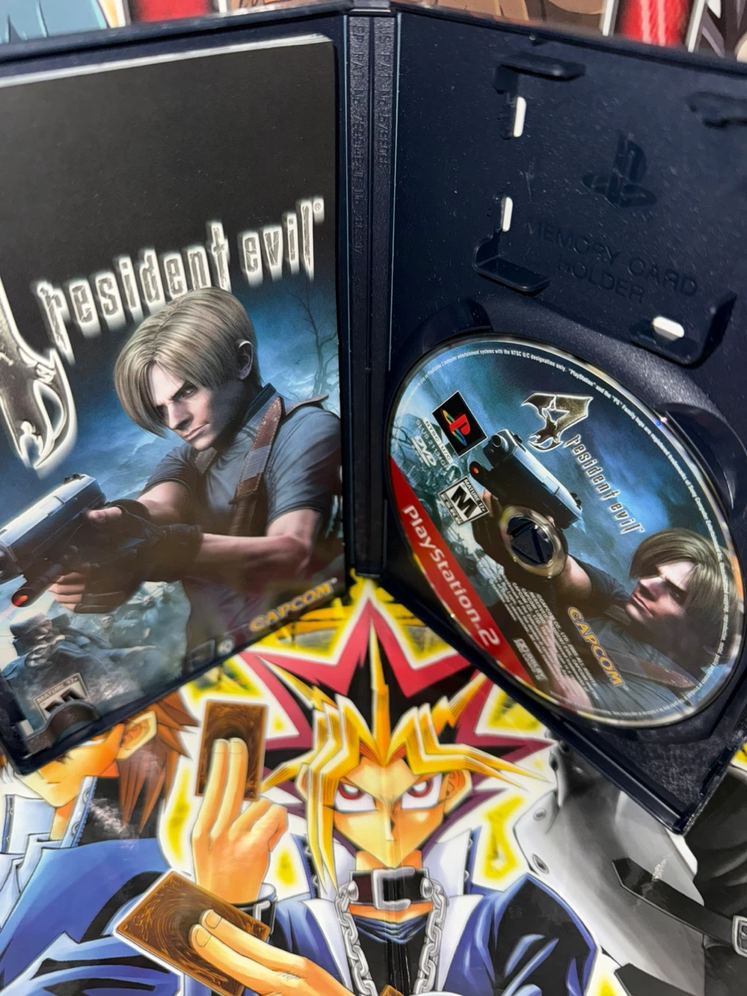 Resident Evil 4 PlayStation 2 "Greatest Hits" Edition - photo 2