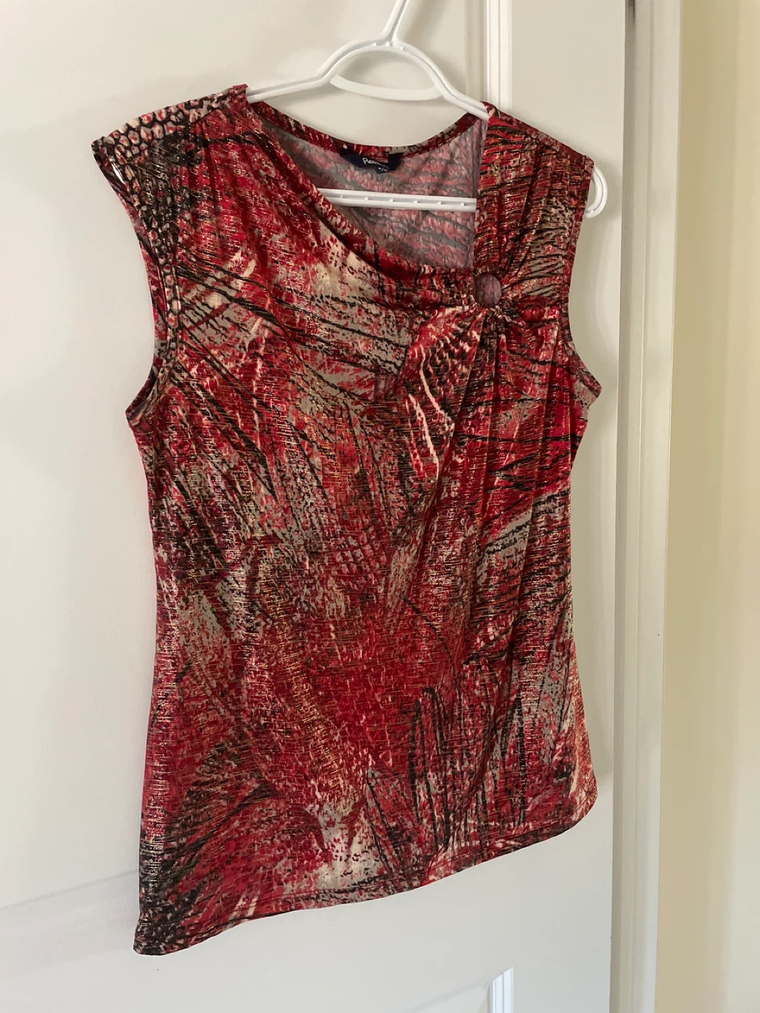 Reitmans Sleeveless Blouse - Red/Black Print - Size M