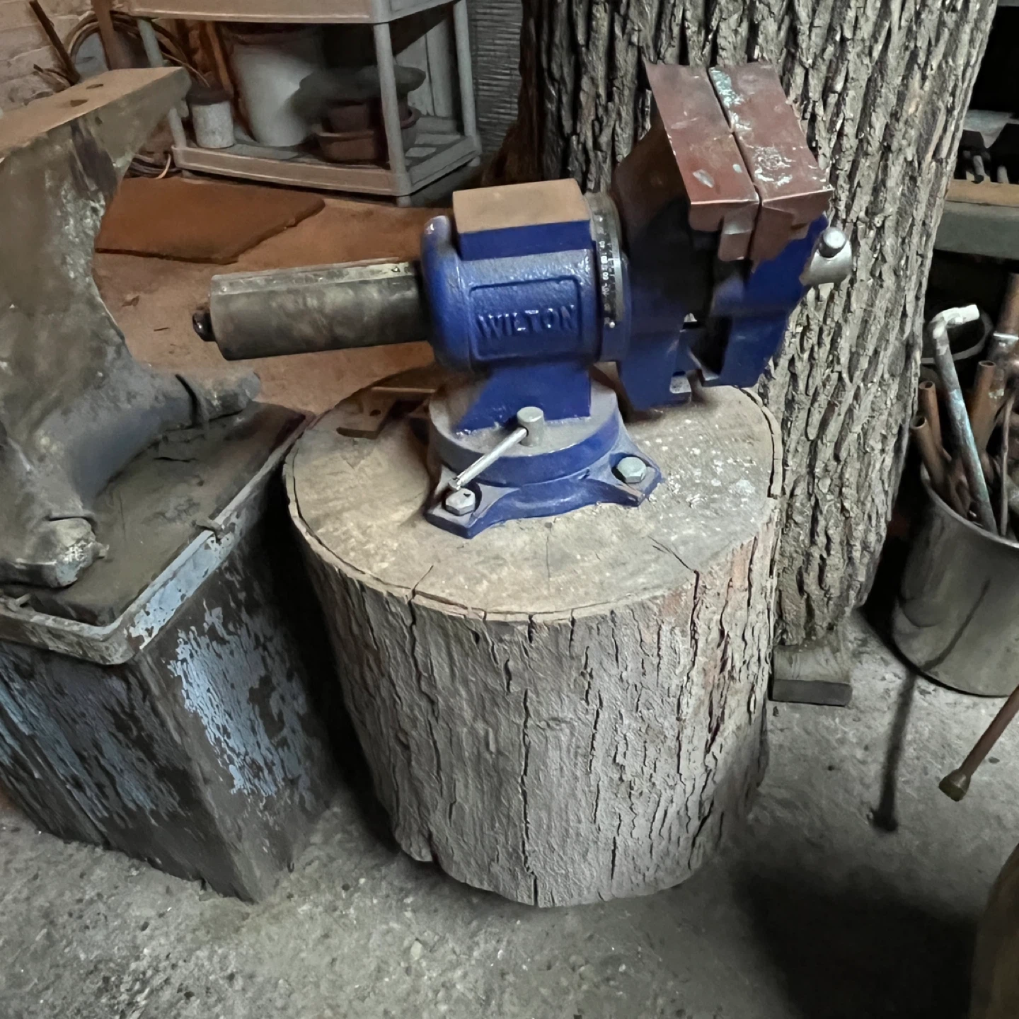 Wilton Blue Metal Bench Vise - photo 4