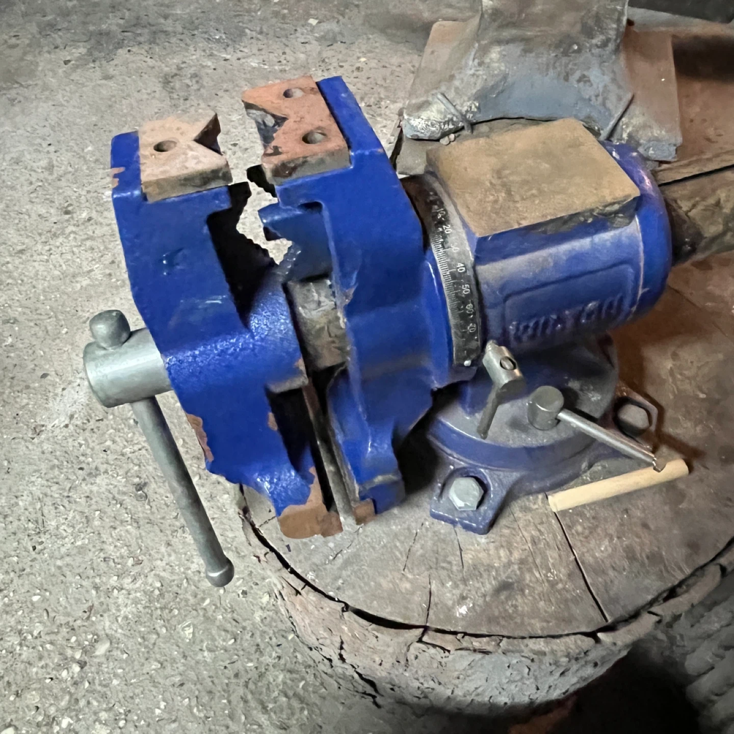 Wilton Blue Metal Bench Vise - photo 5