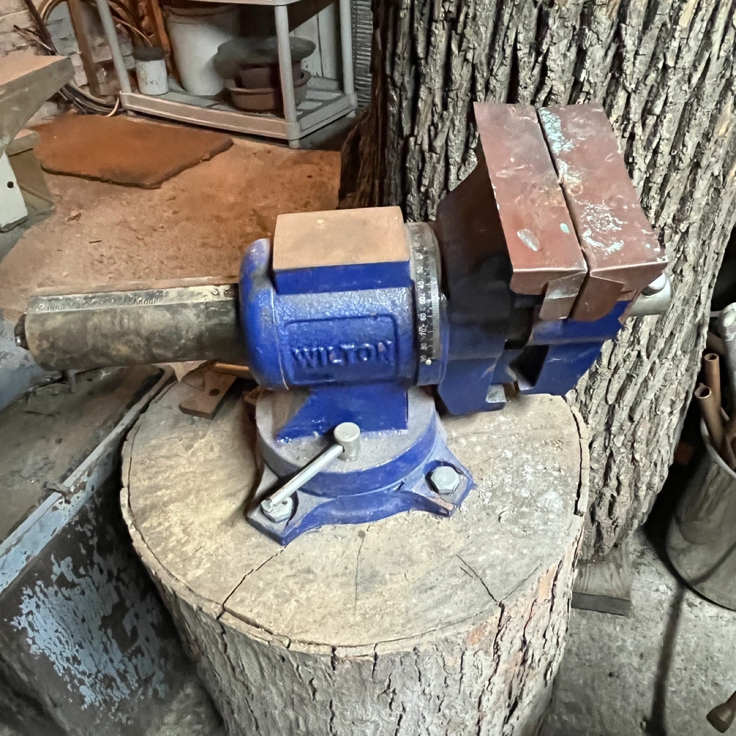 Wilton Blue Metal Bench Vise