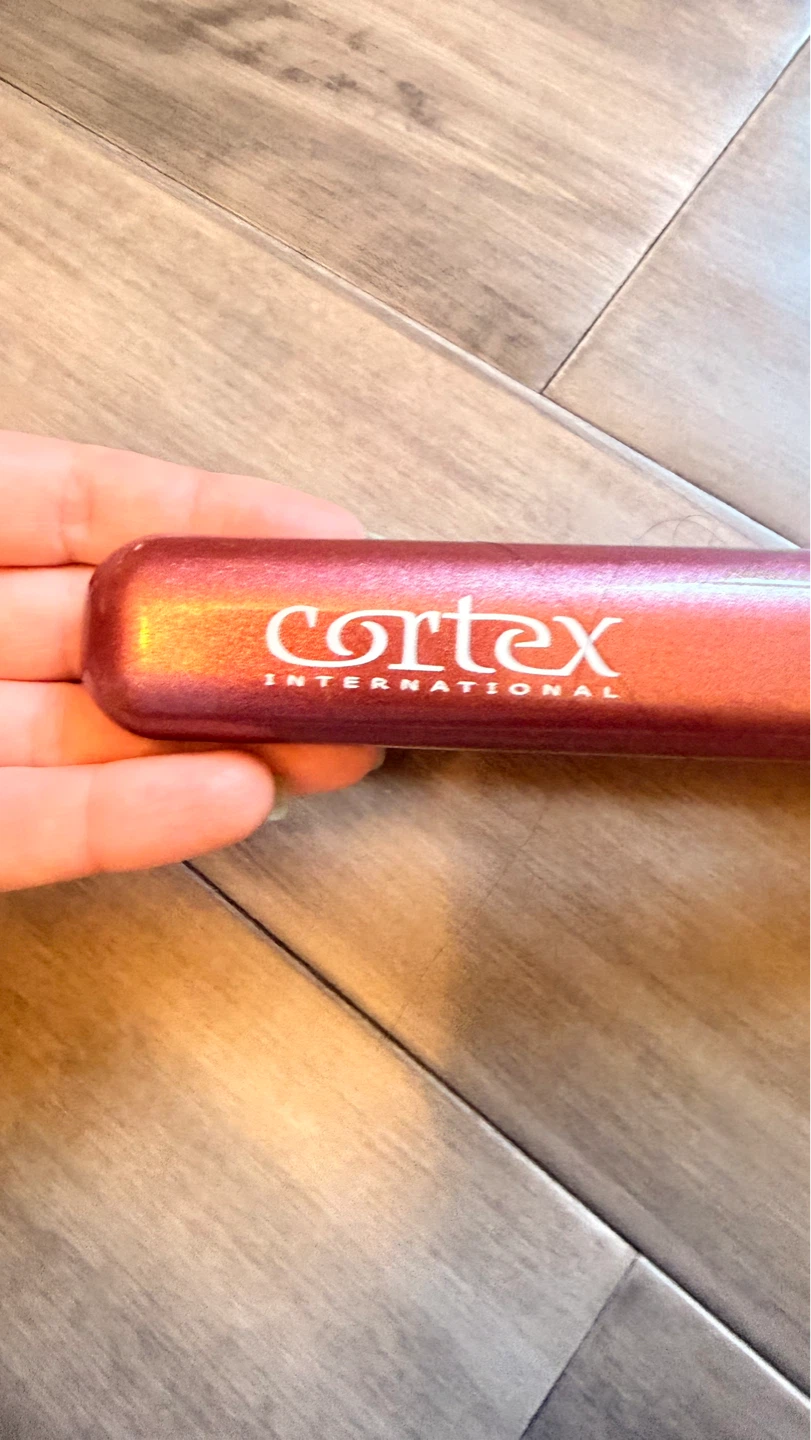 Cortex International Hair Straightener - photo 4