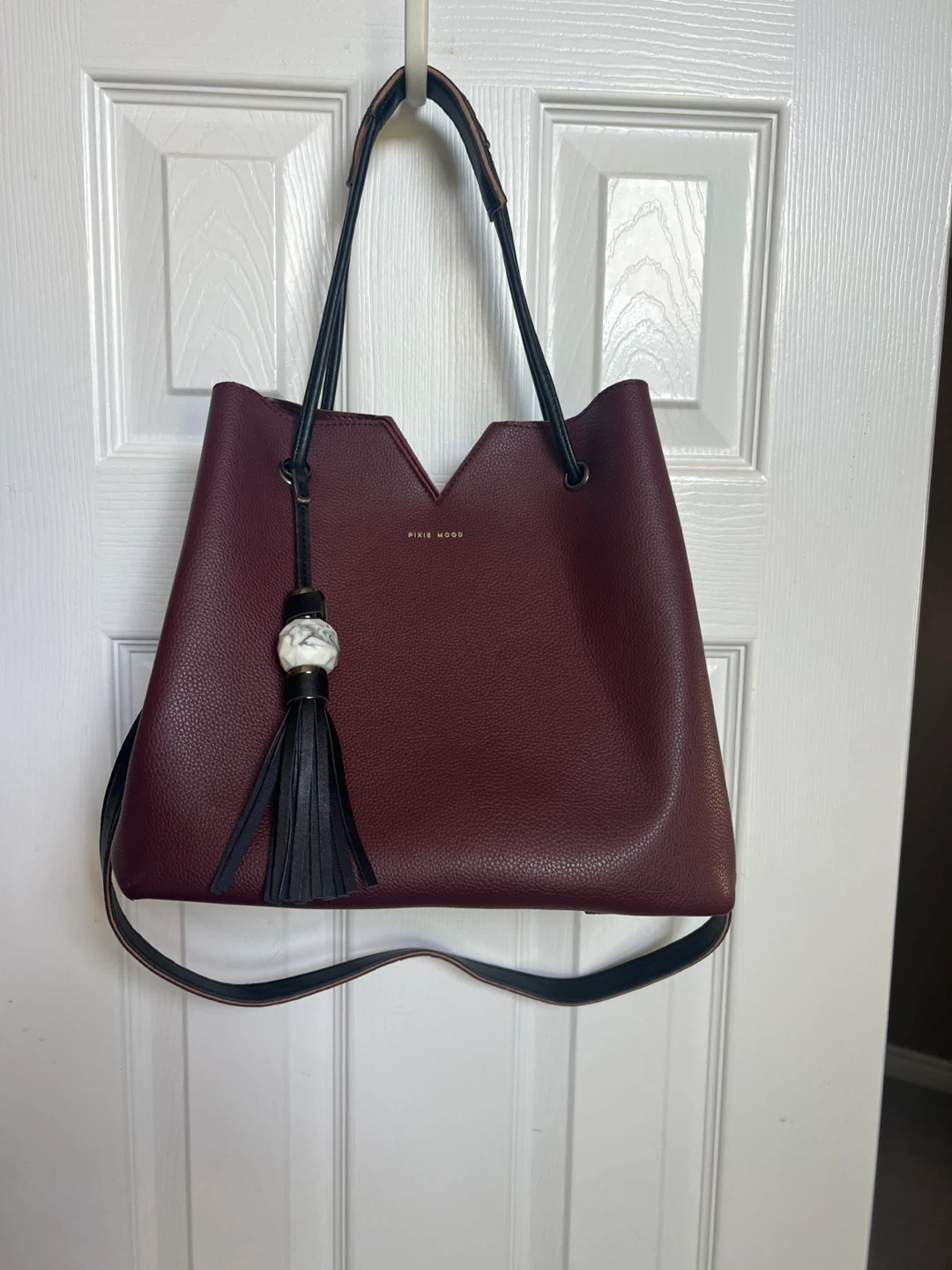 Pixie Mood bucket Bag with a pouch