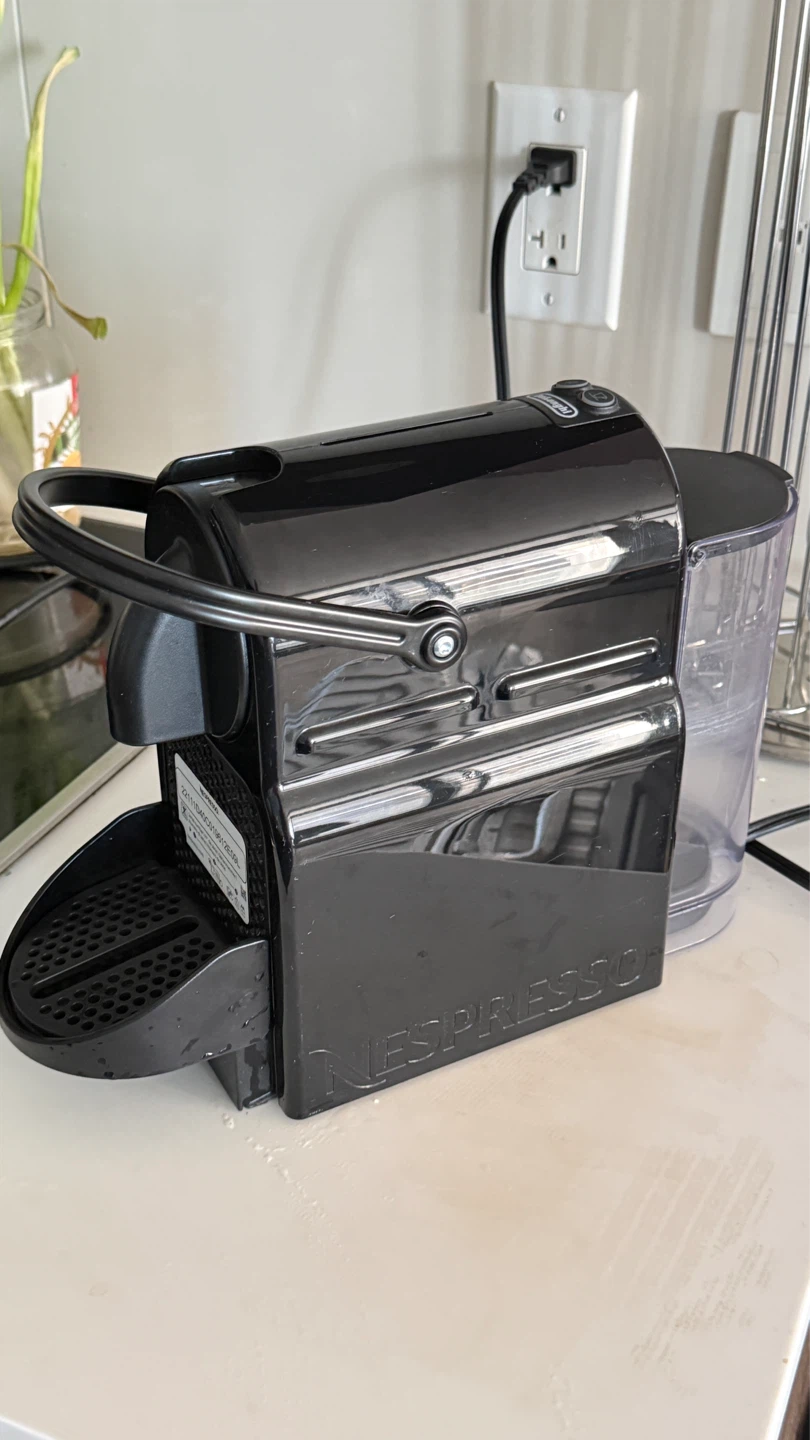 Nespresso Coffee Machine w capsule shelf - photo 2