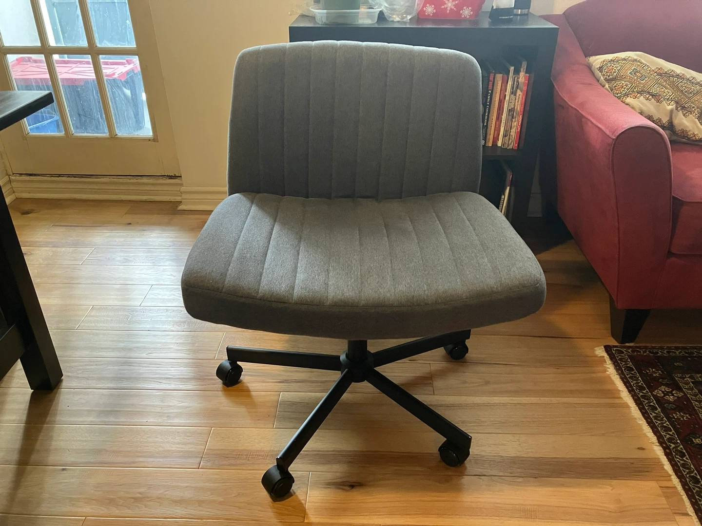 Wide office chair for sitting cross legged