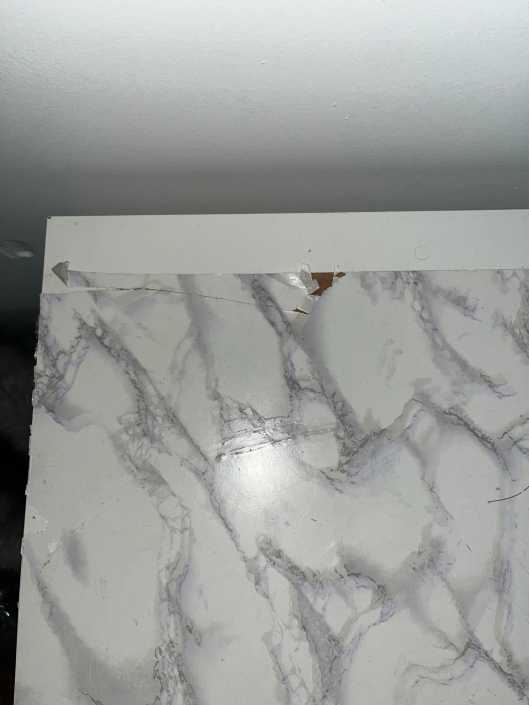 IKEA MICKE desk in white - photo 3