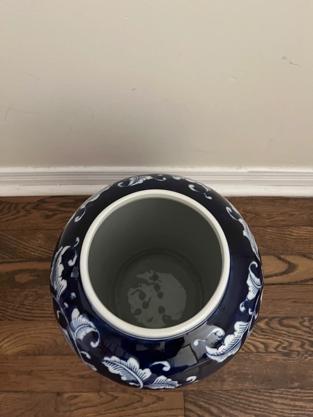 Blue and White Floral Ceramic Ginger Jar - photo 2