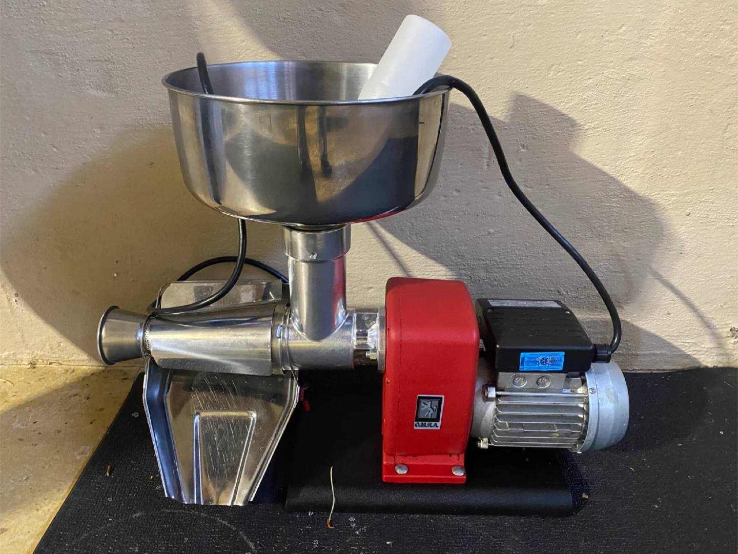 Commercial Stainless Steel Tomato Press Machine