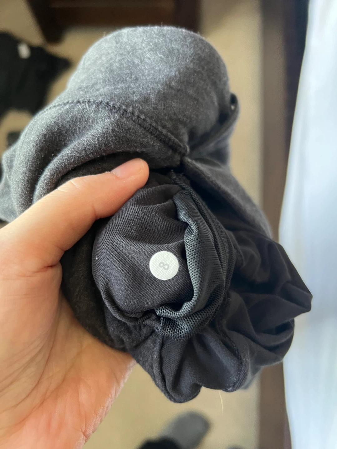Lululemon Grey Pants Size 8 - photo 4