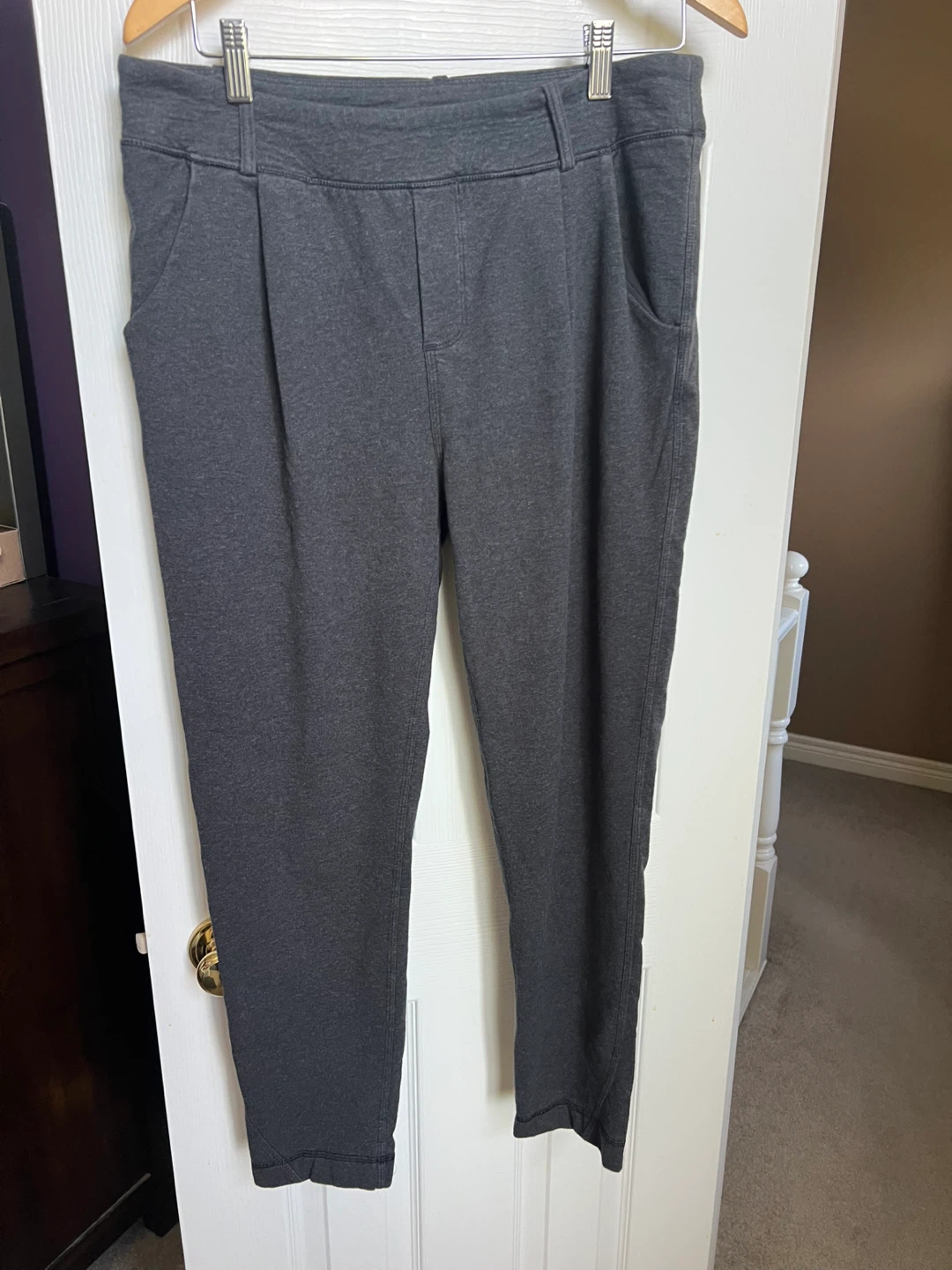Lululemon Grey Pants Size 8